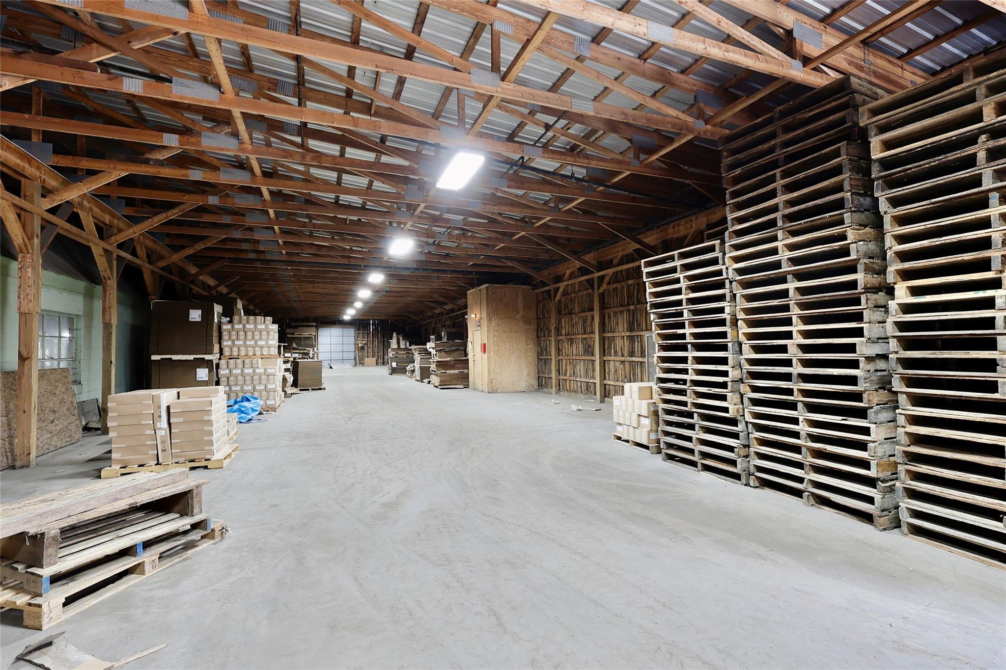 15 W End Avenue, Stamford, NY 12167