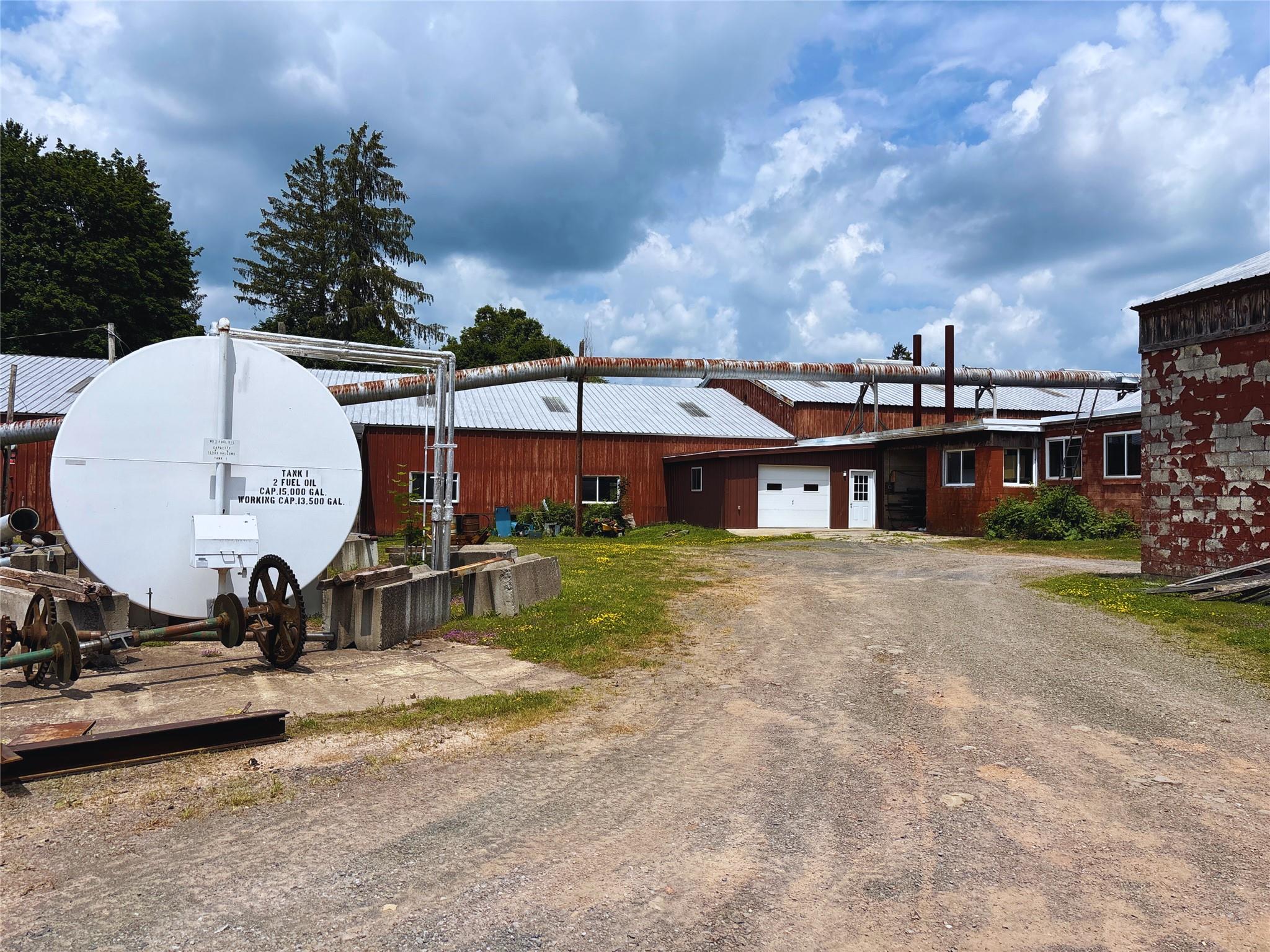 15 W End Avenue, Stamford, NY 12167