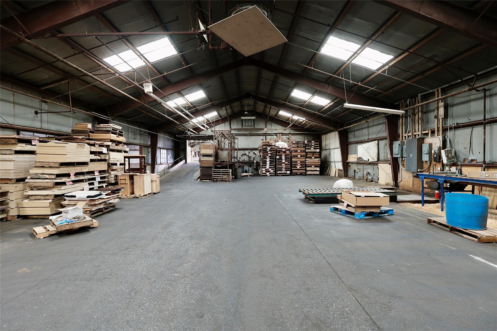 15 W End Avenue, Stamford, NY 12167