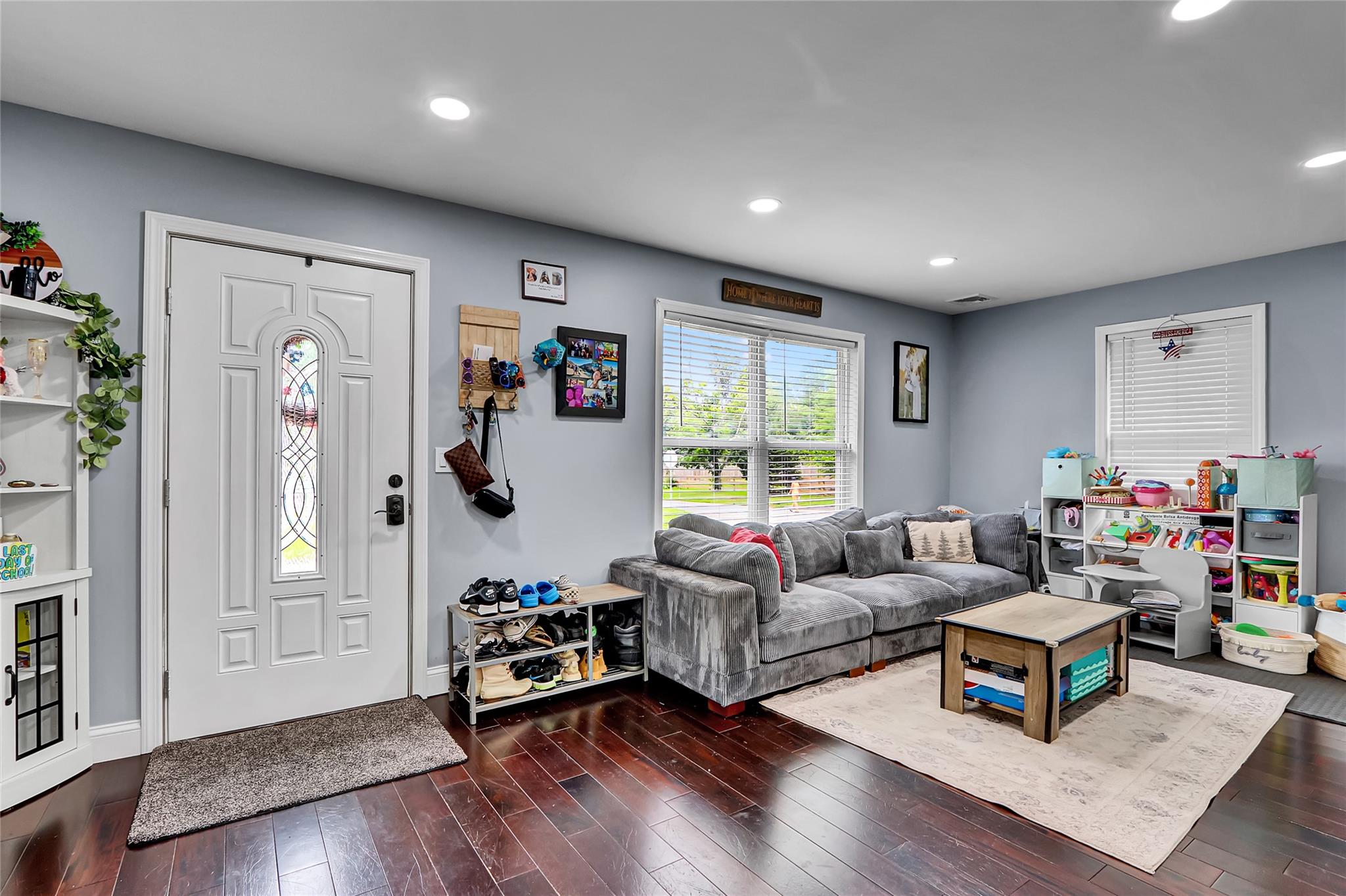 76 Cedar Rd. Road E, Mastic Beach, NY 11951 MLS 889777