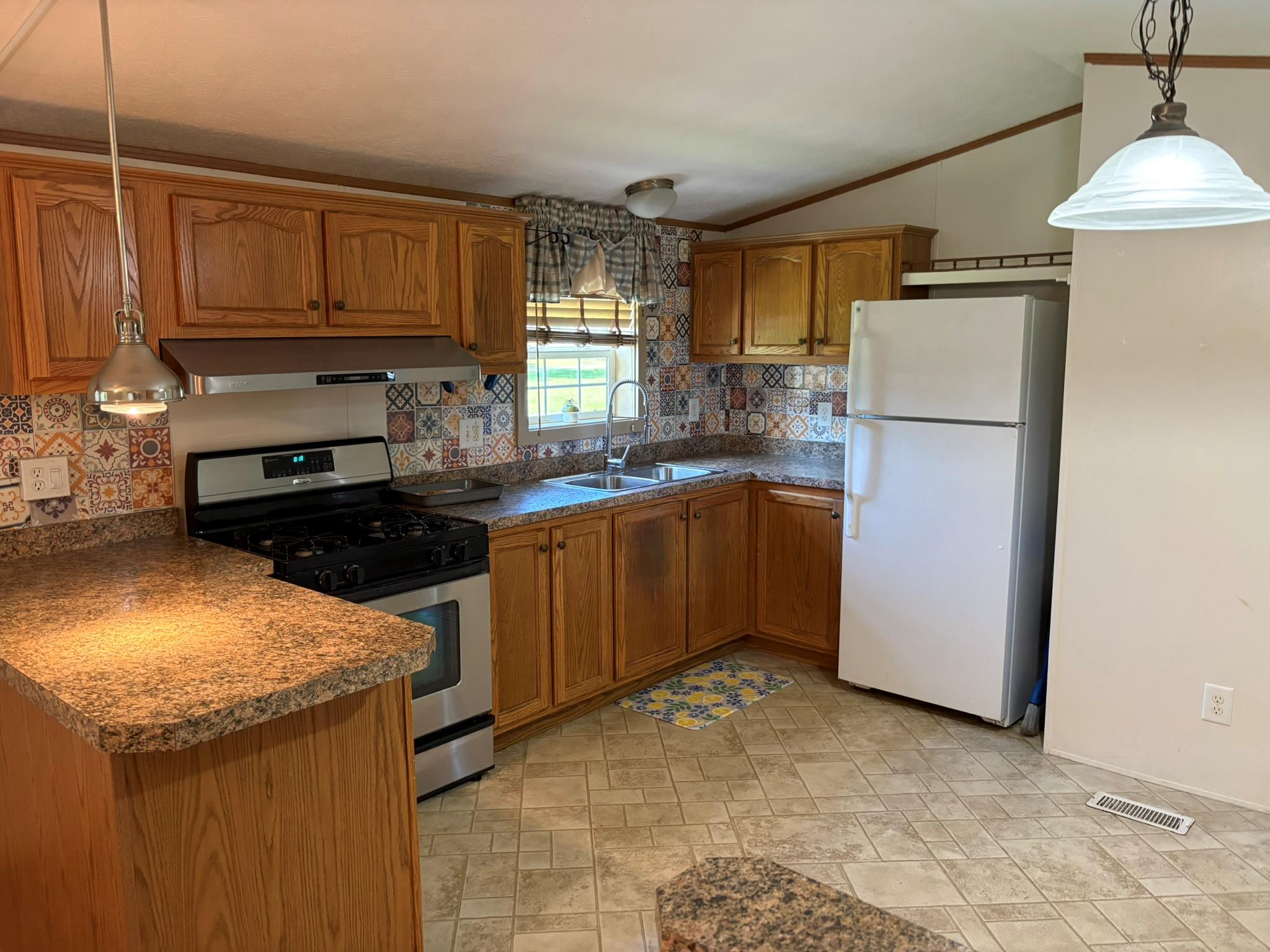 9 River, Roscoe, NY 12776