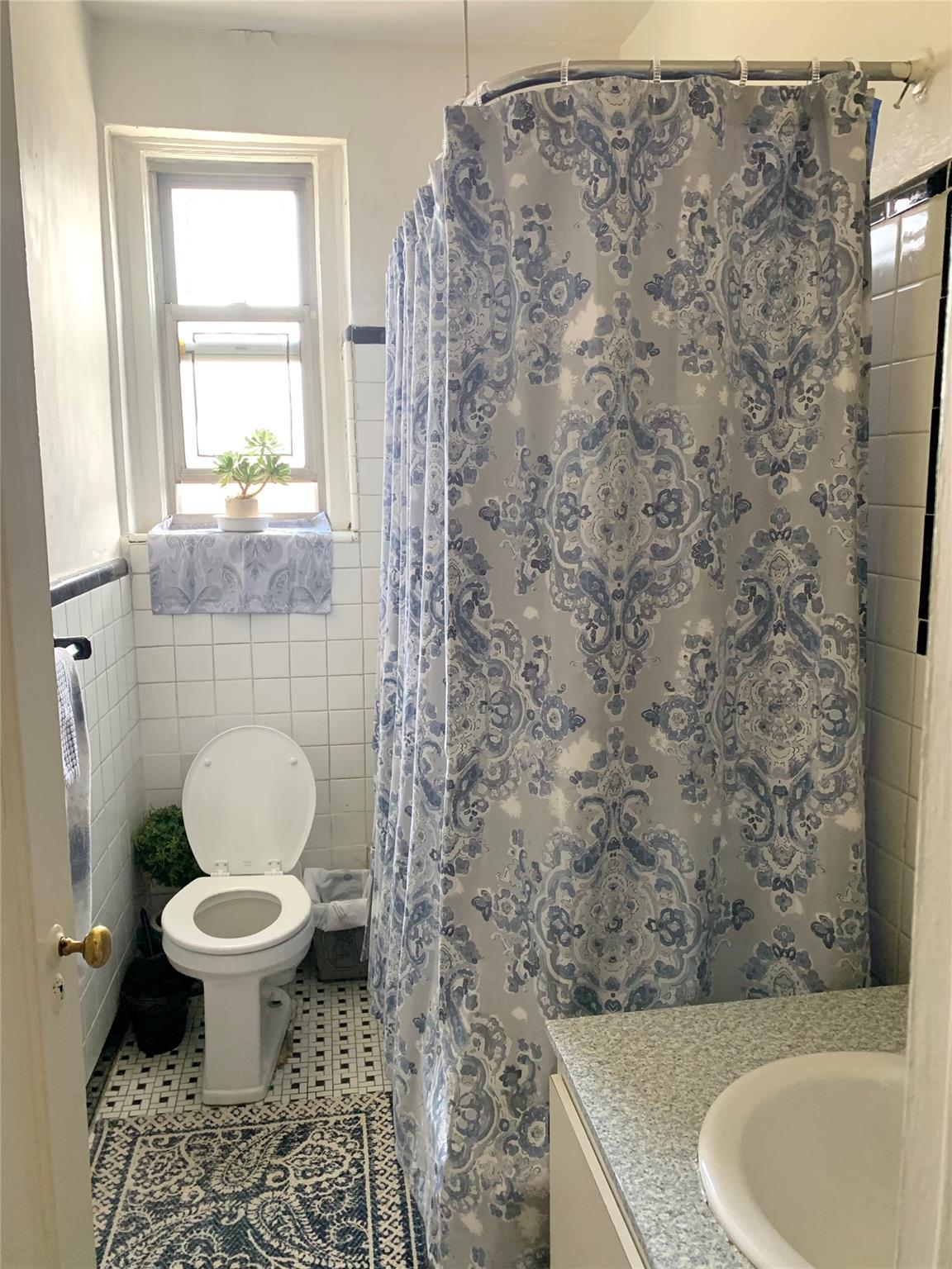 511 W 232 Street # E56, Bronx, NY 10463