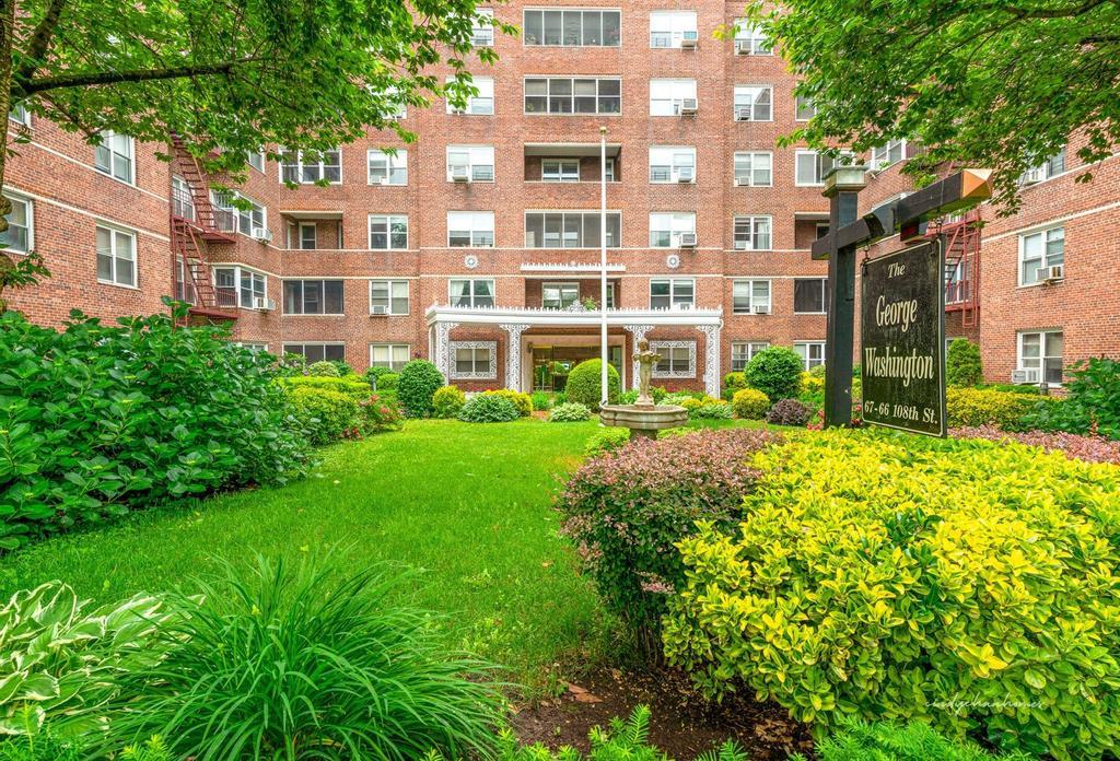67-66 108th Street # A 38, Forest Hills, NY 11375