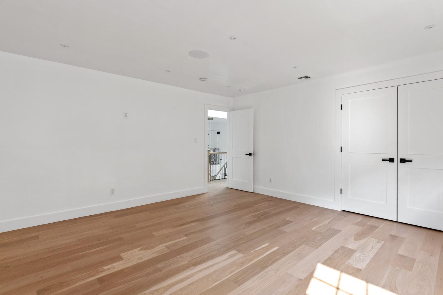 33 High Farms Road, Old Brookville, NY 11545