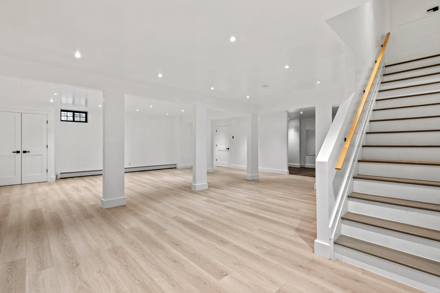 33 High Farms Road, Old Brookville, NY 11545