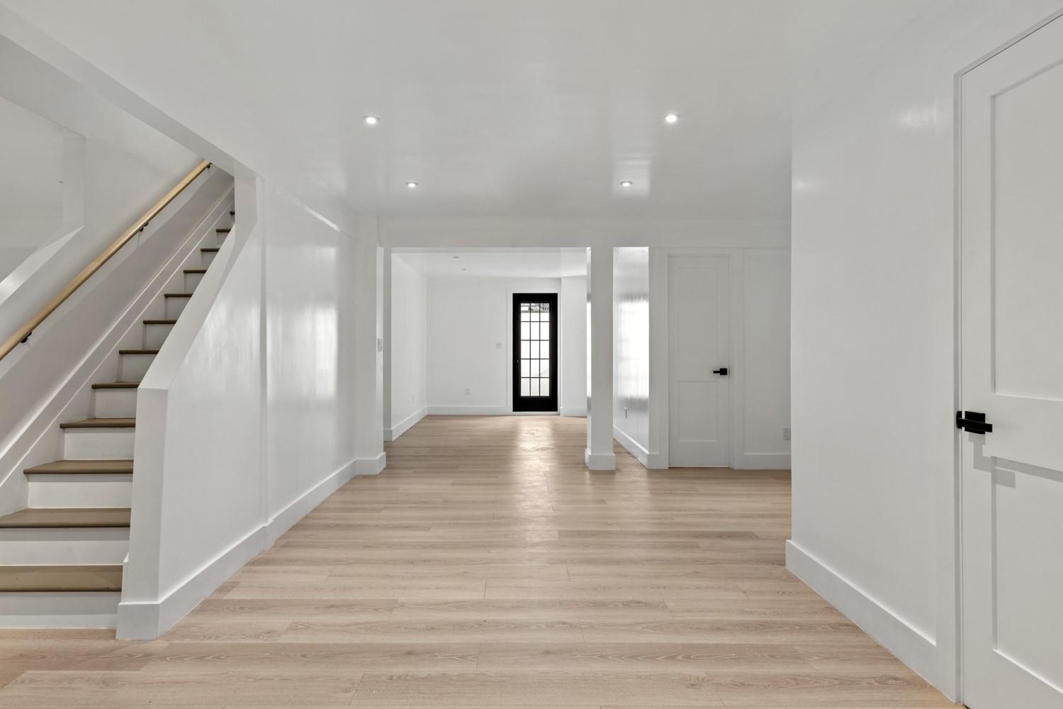 33 High Farms Road, Old Brookville, NY 11545