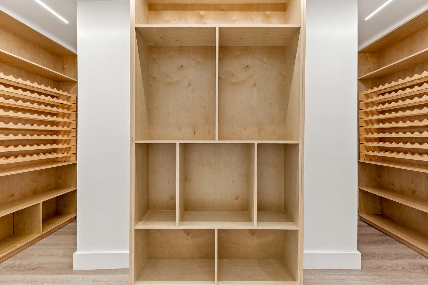 33 High Farms Road, Old Brookville, NY 11545