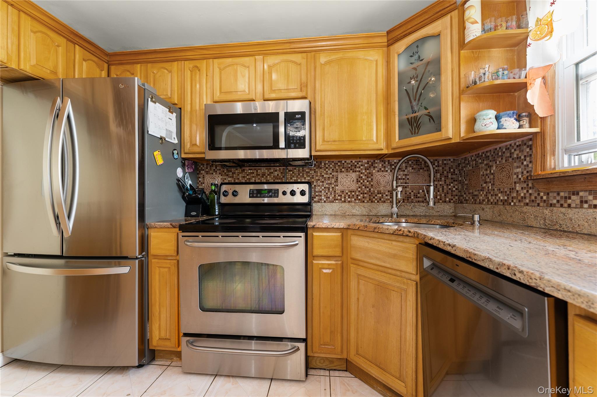 7 Mayfair Road, Baldwin, NY 11510