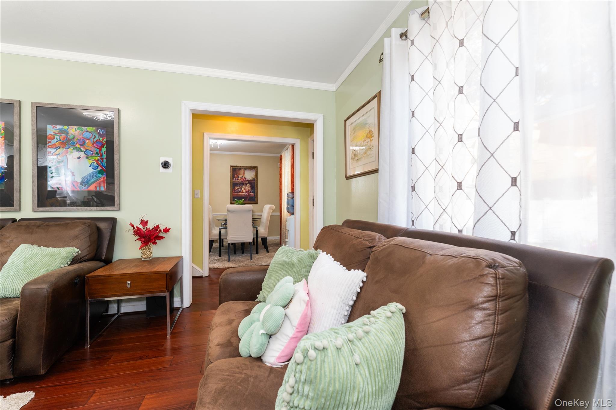 7 Mayfair Road, Baldwin, NY 11510