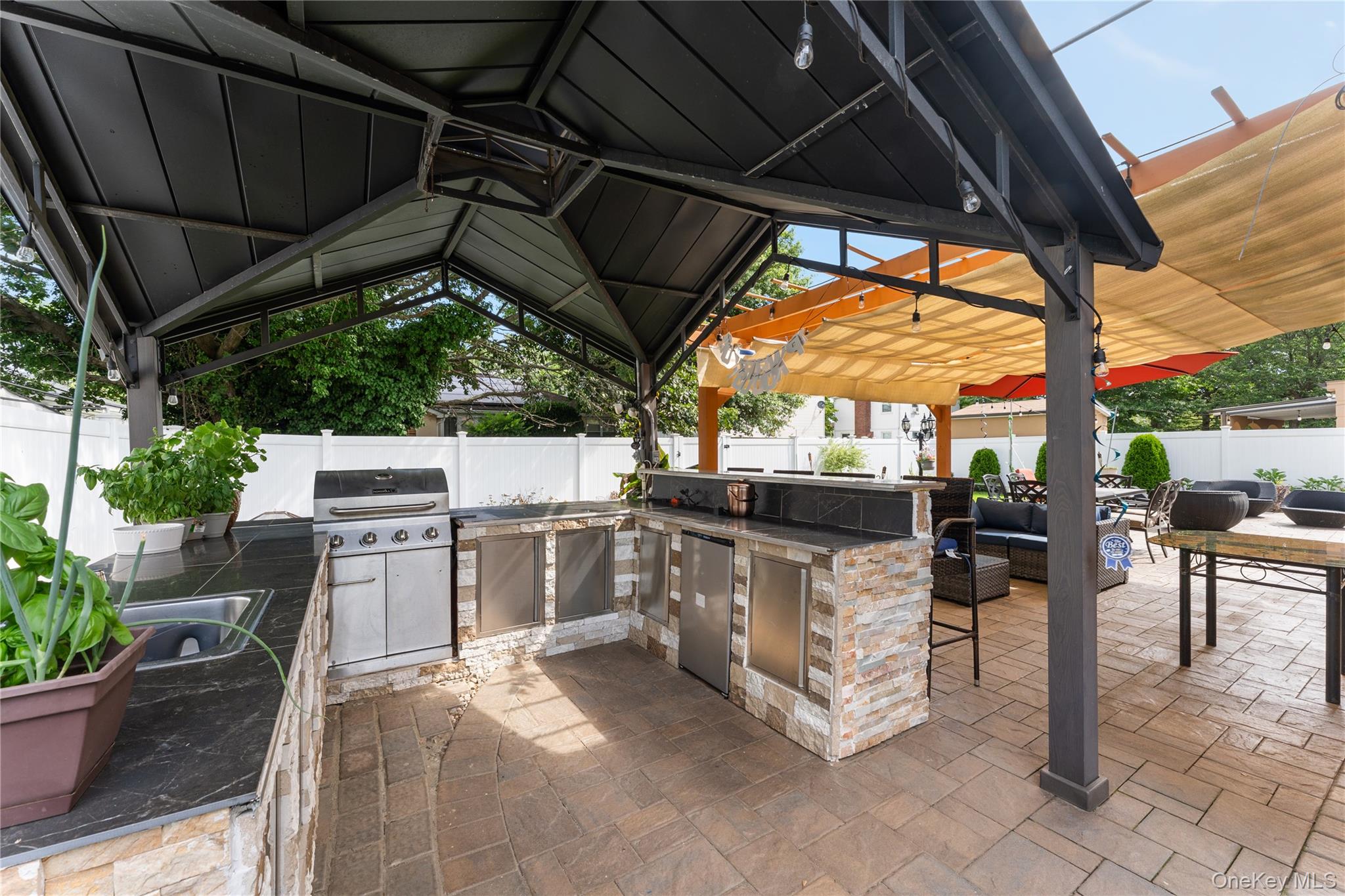 7 Mayfair Road, Baldwin, NY 11510