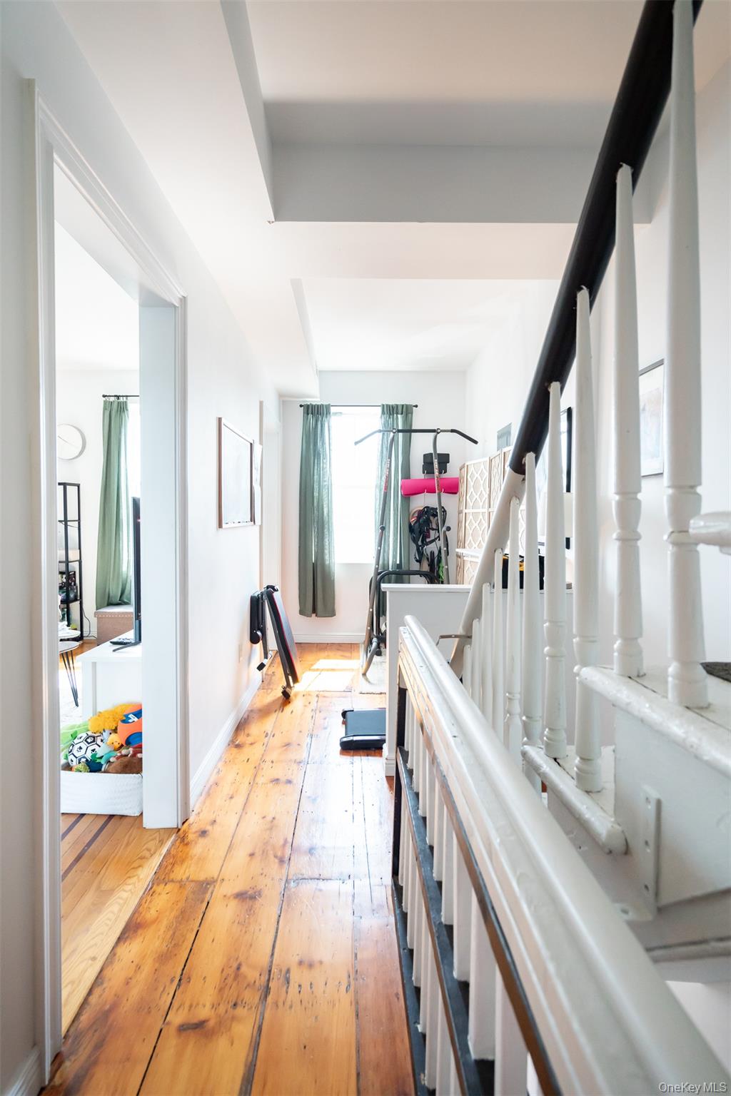 121 Montgomery Street, Newburgh, NY 12550