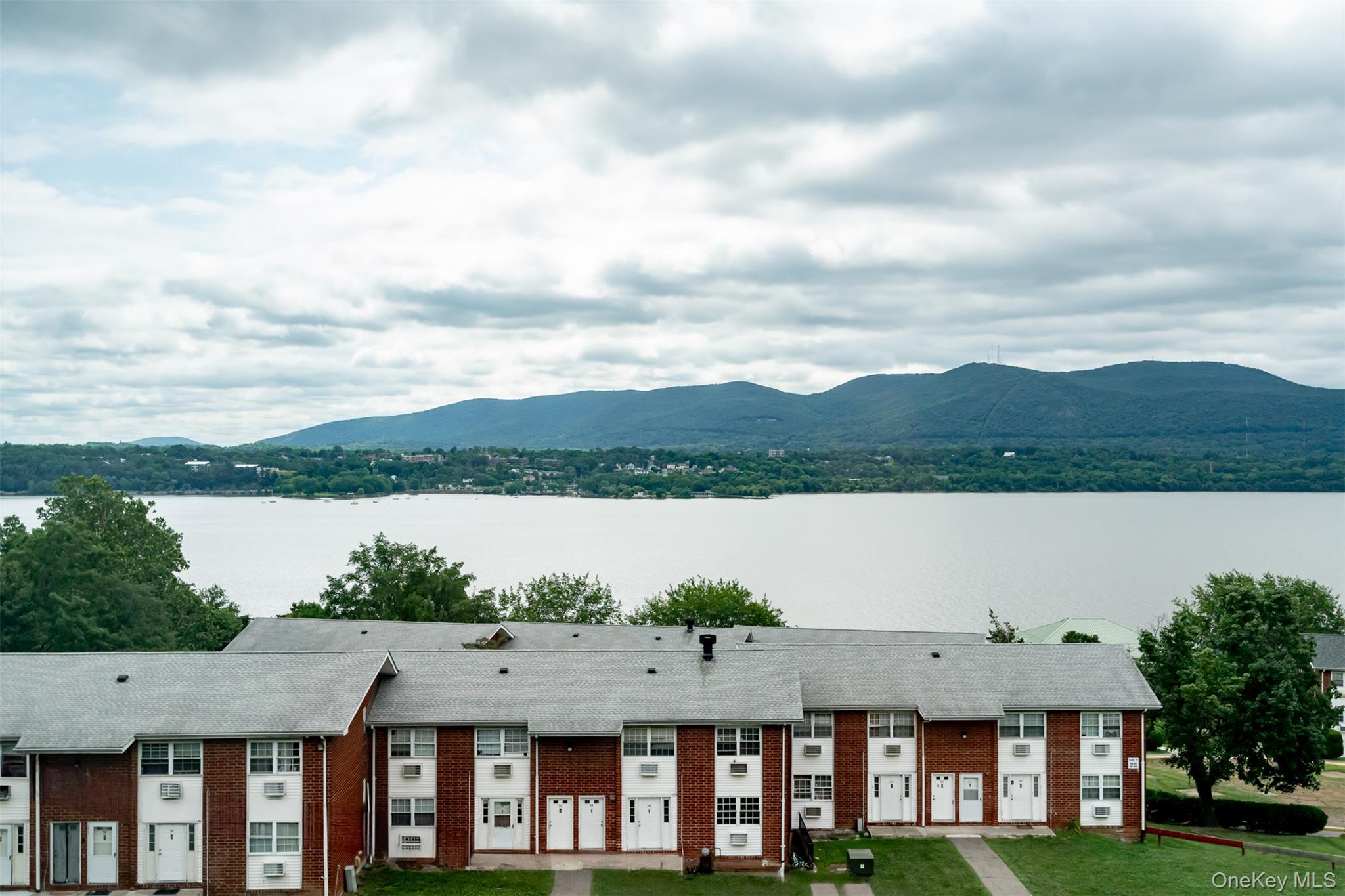 121 Montgomery Street, Newburgh, NY 12550