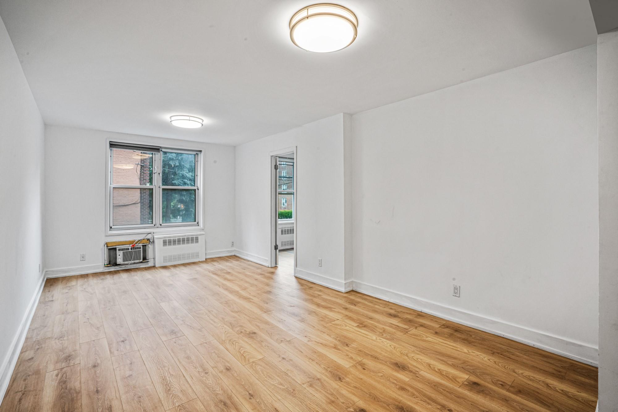 142-20 Franklin Avenue # 2G, Flushing, NY 11355