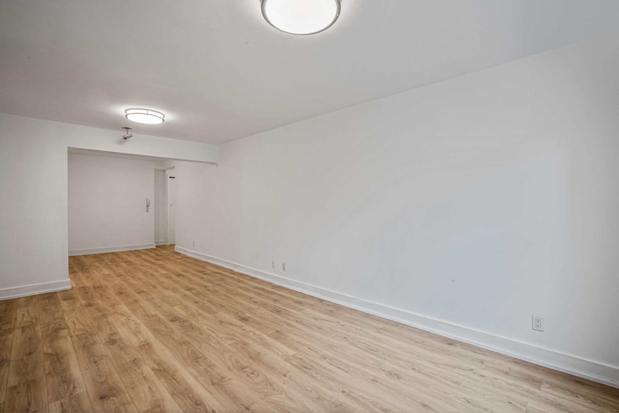 142-20 Franklin Avenue # 2G, Flushing, NY 11355