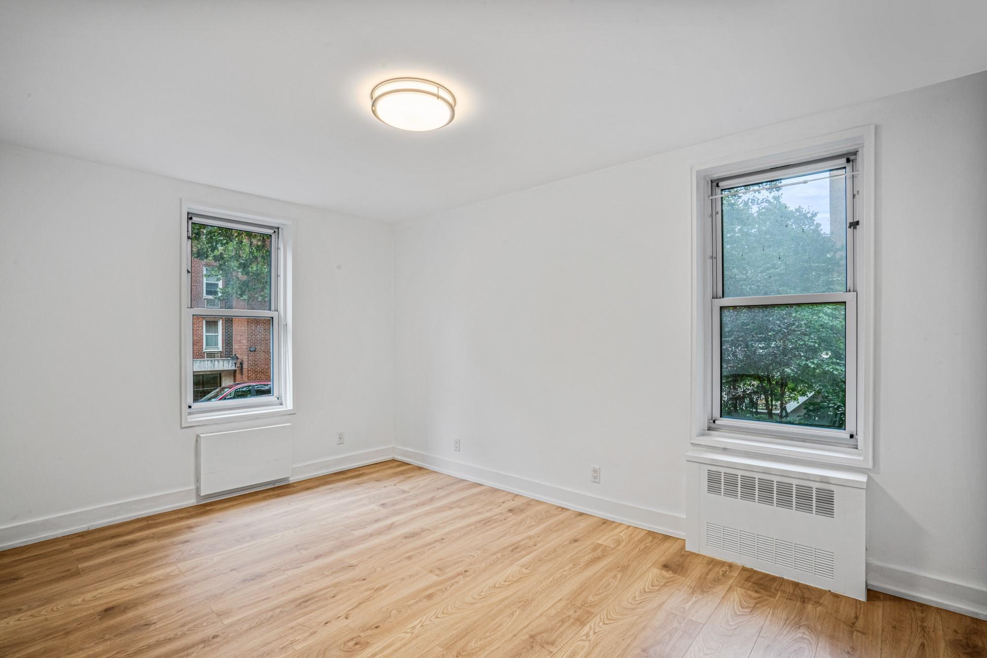 142-20 Franklin Avenue # 2G, Flushing, NY 11355