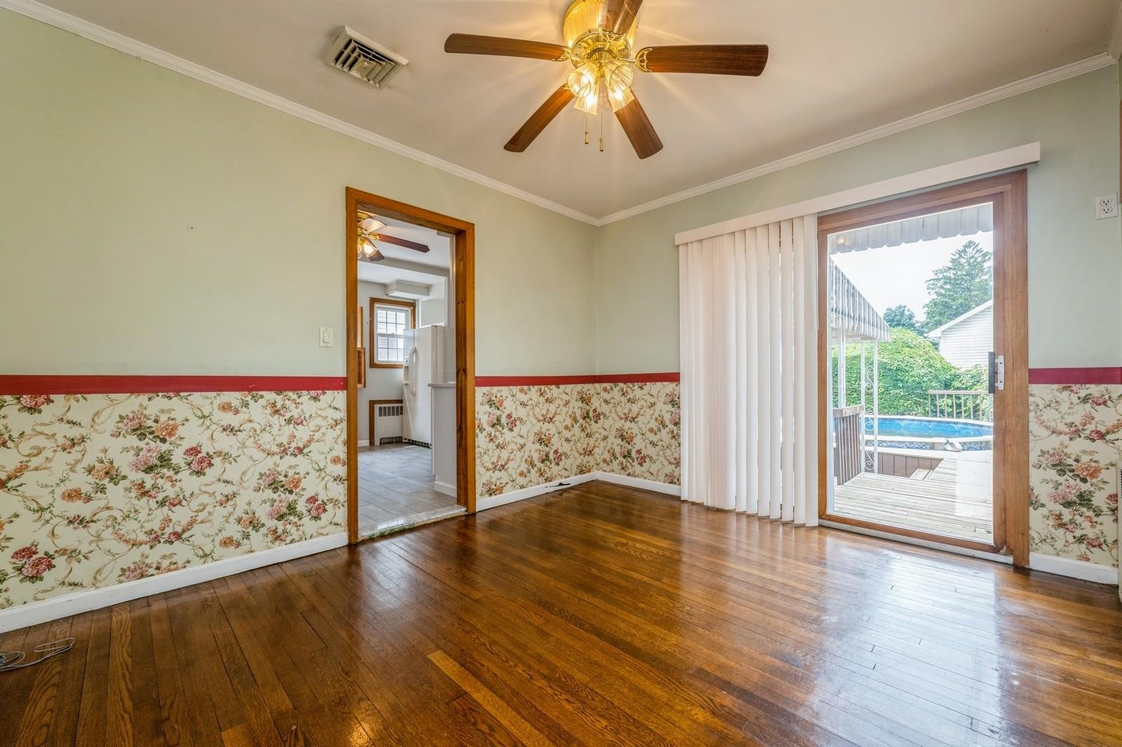 72 Spruce Street, West Hempstead, NY 11552