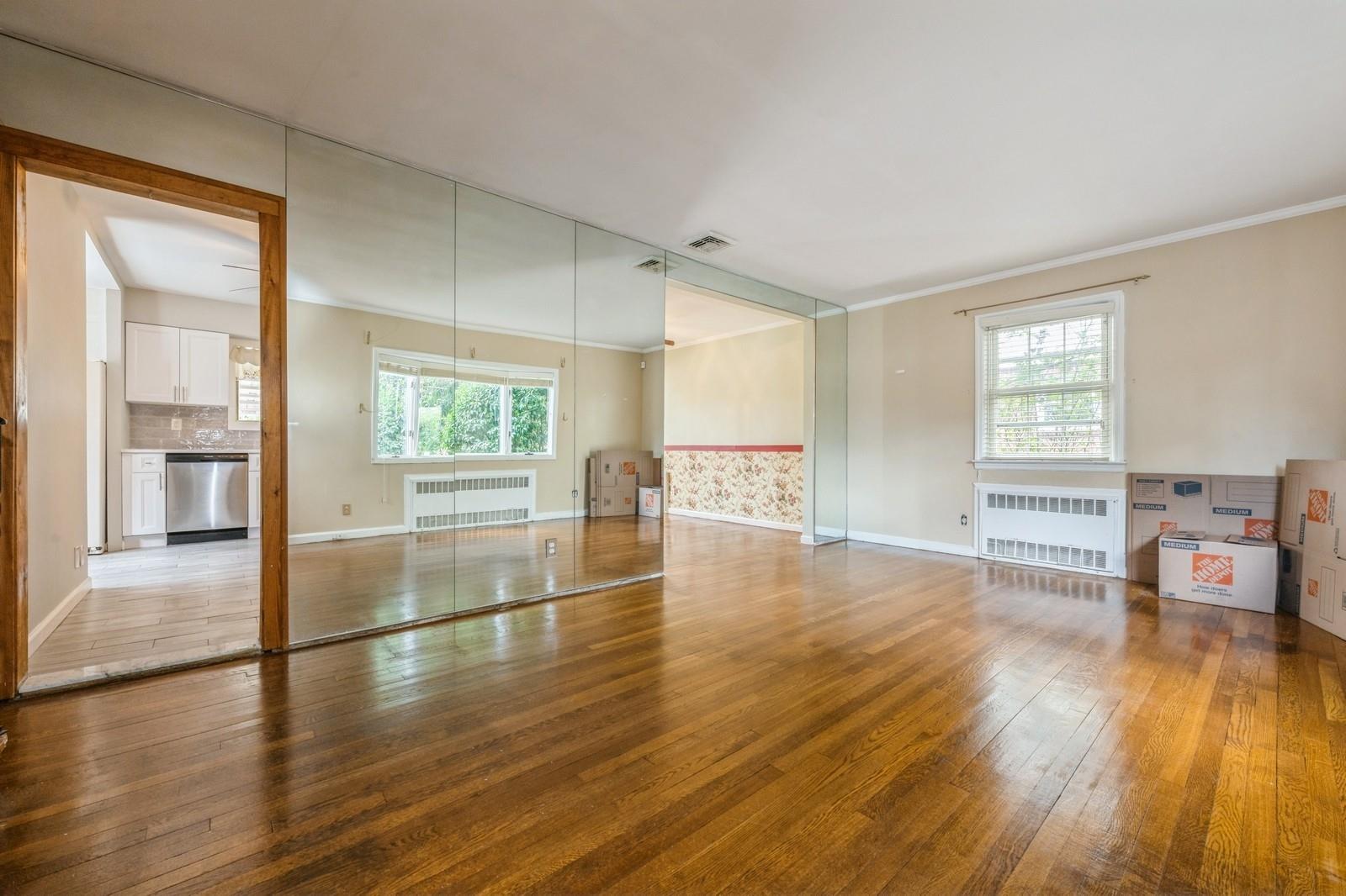 72 Spruce Street, West Hempstead, NY 11552