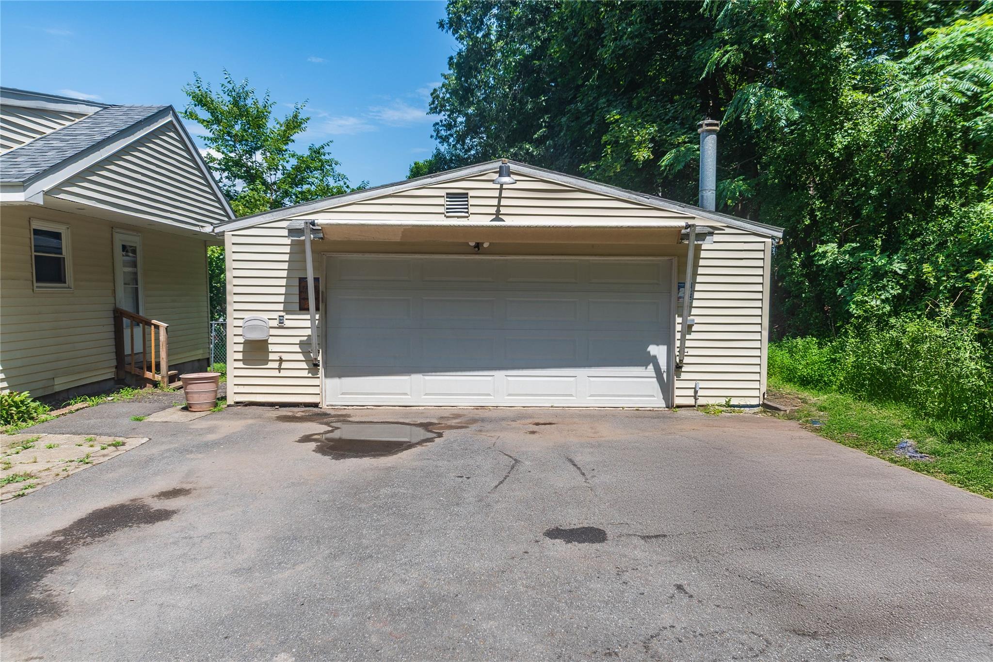 48 Petit Avenue, Kingston, NY 12401