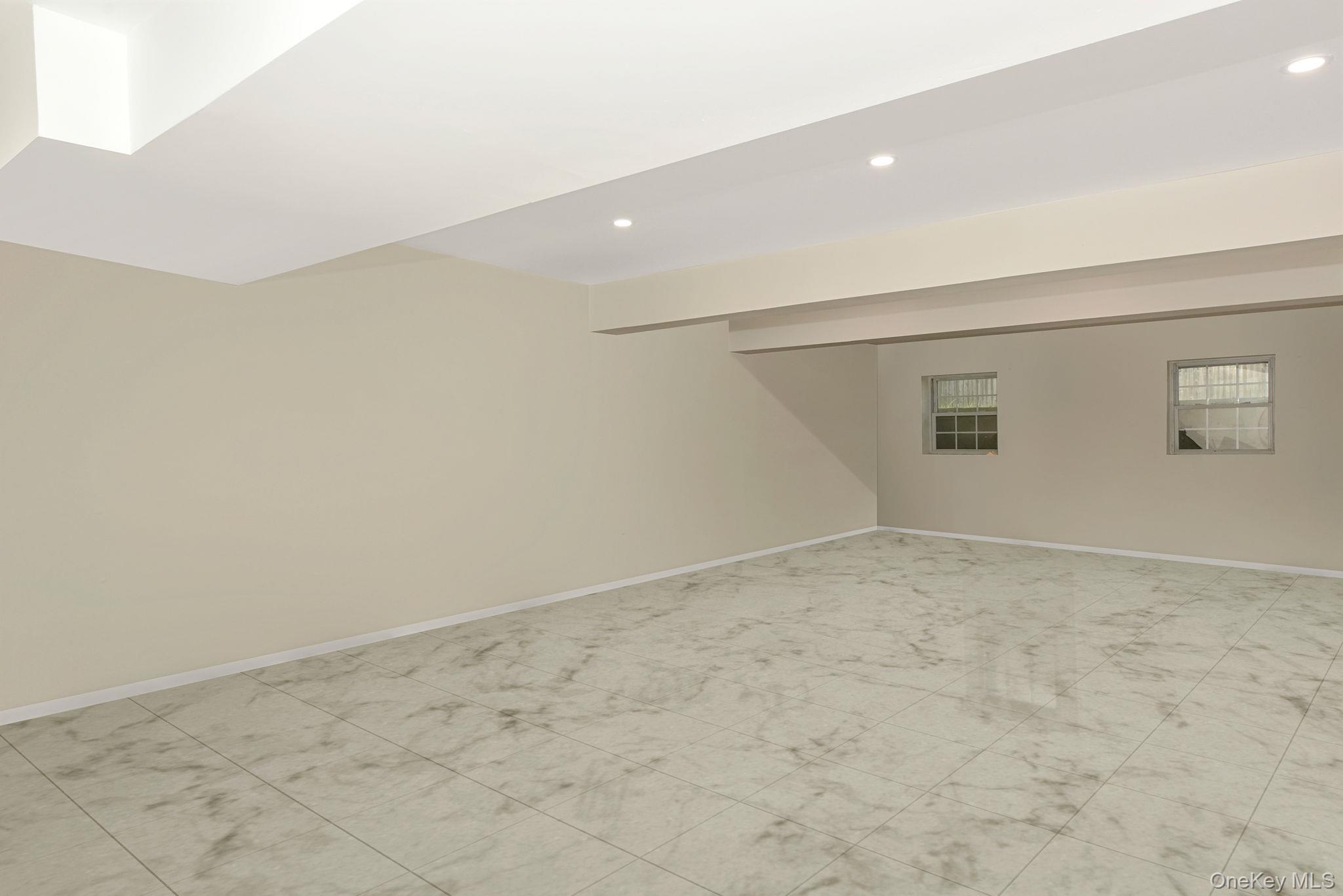 402 Johnson Avenue, Bohemia, NY 11716