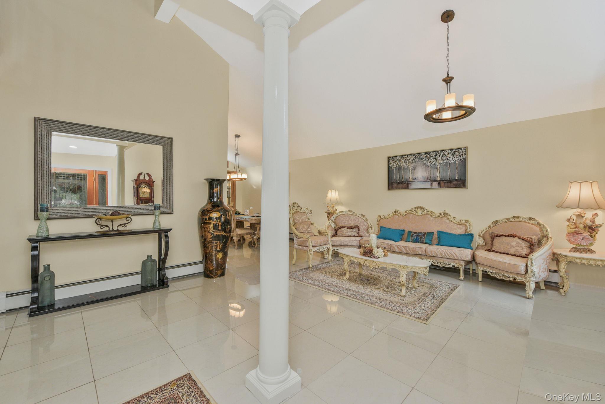 402 Johnson Avenue, Bohemia, NY 11716