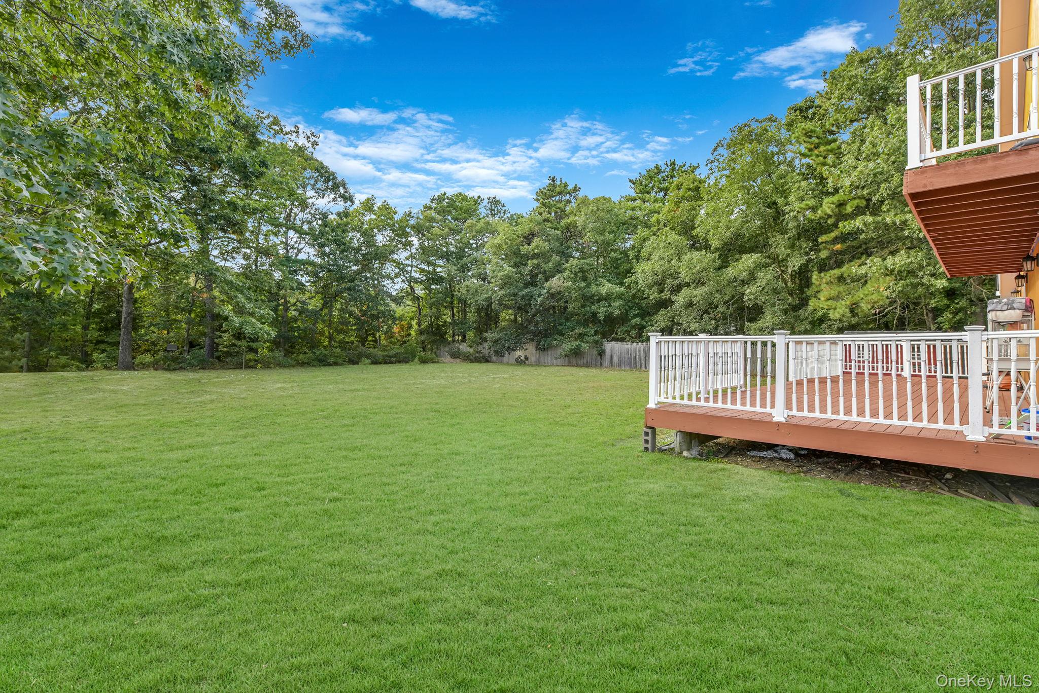 402 Johnson Avenue, Bohemia, NY 11716