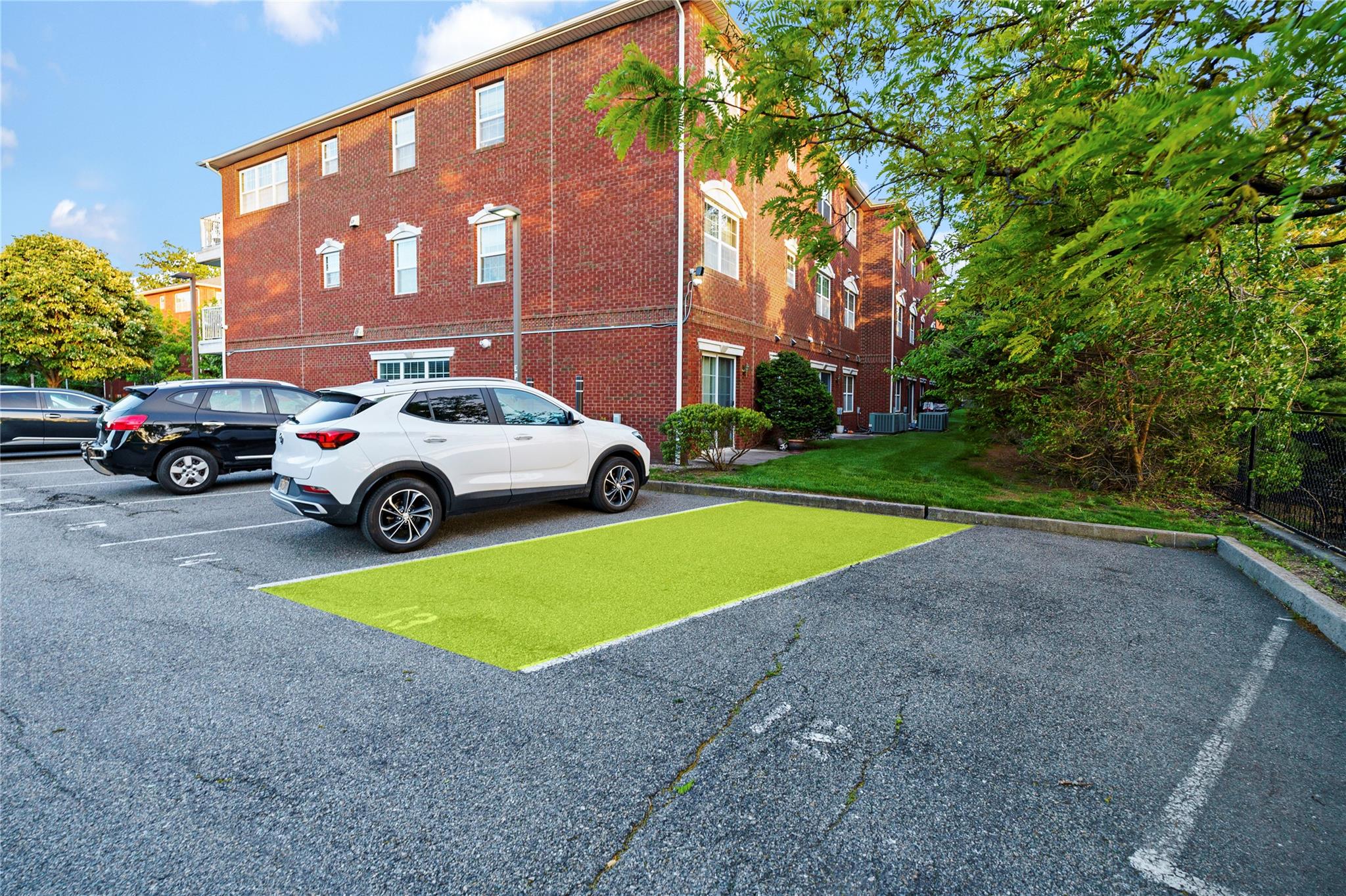 3-17 Endeavor Place # C, College Point, NY 11356