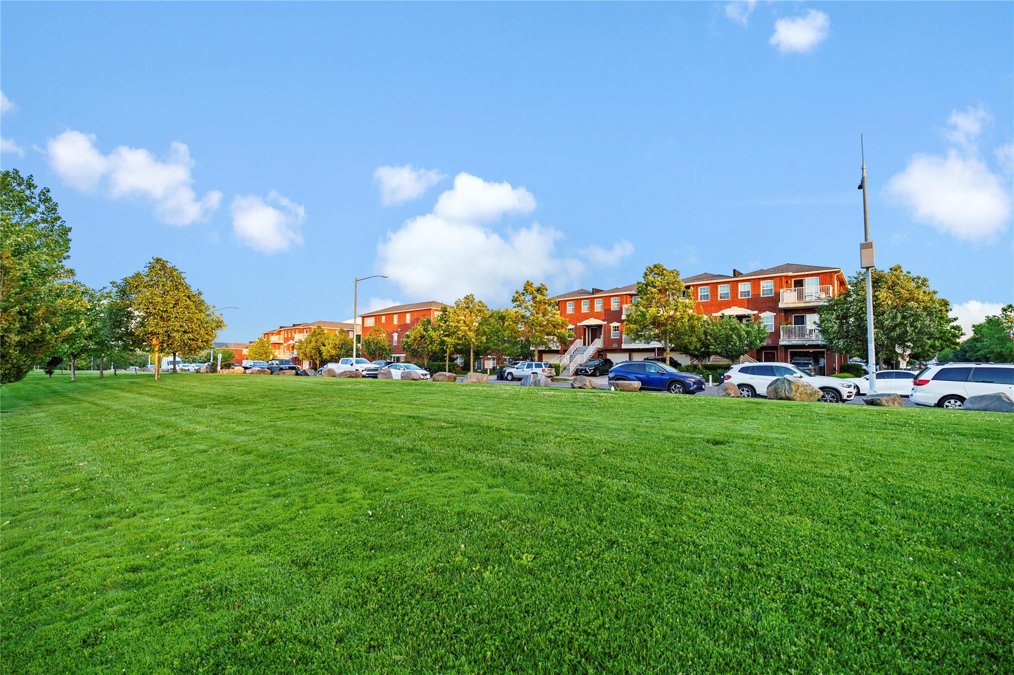 3-17 Endeavor Place # C, College Point, NY 11356