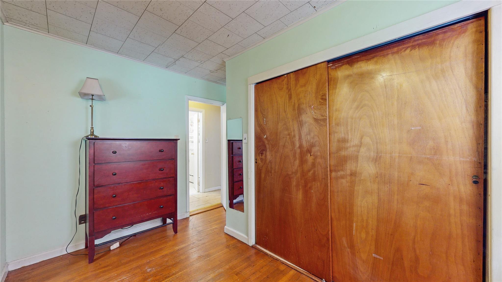 987 E 42nd Street, Brooklyn, NY 11210