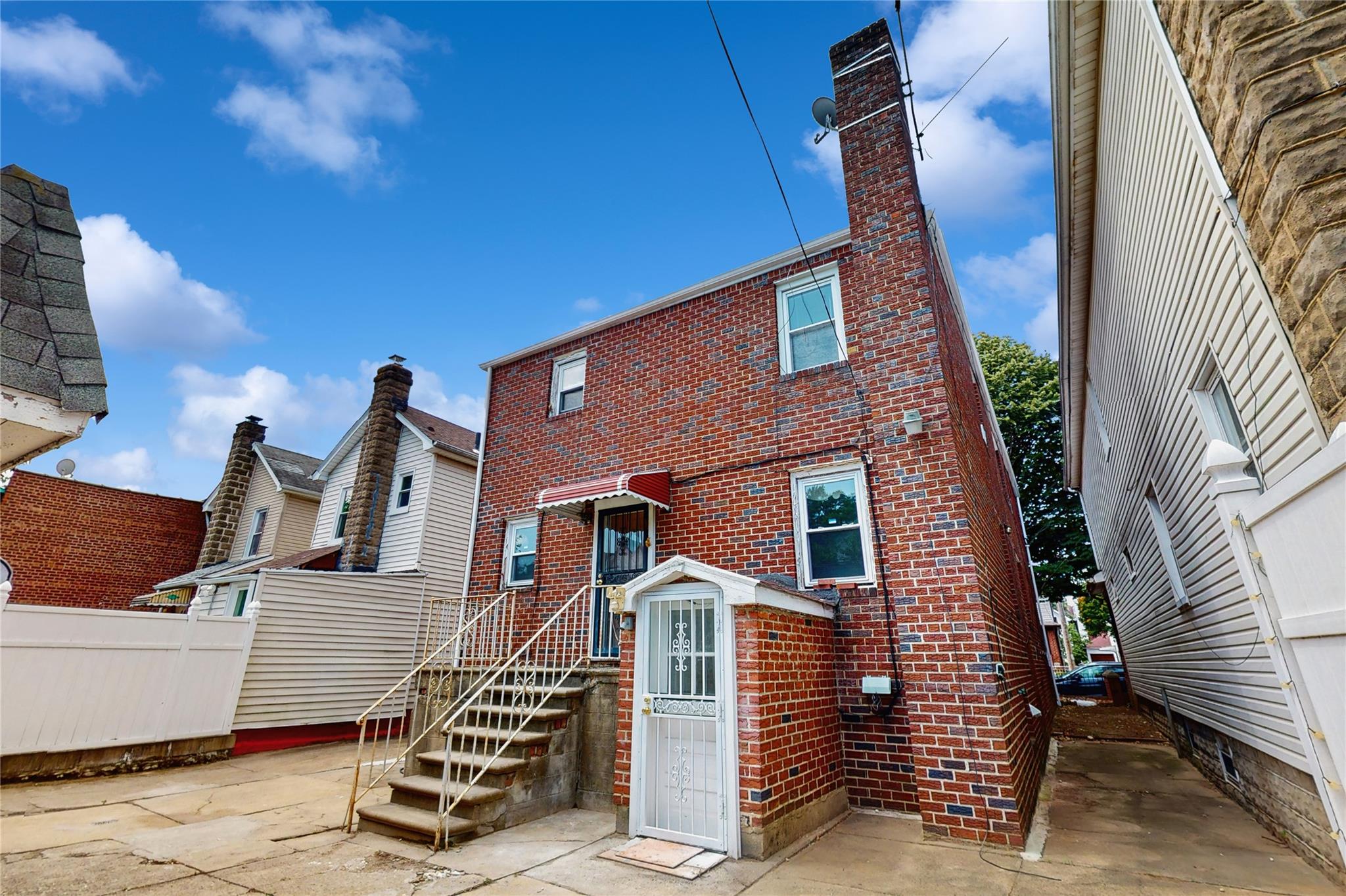 987 E 42nd Street, Brooklyn, NY 11210