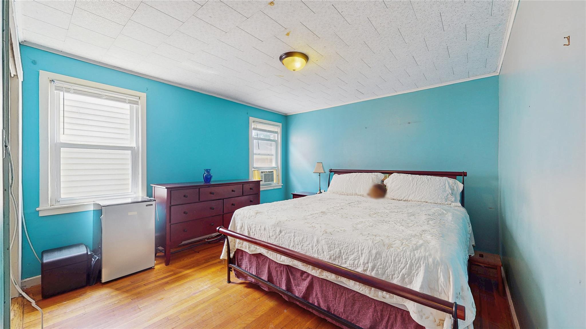 987 E 42nd Street, Brooklyn, NY 11210