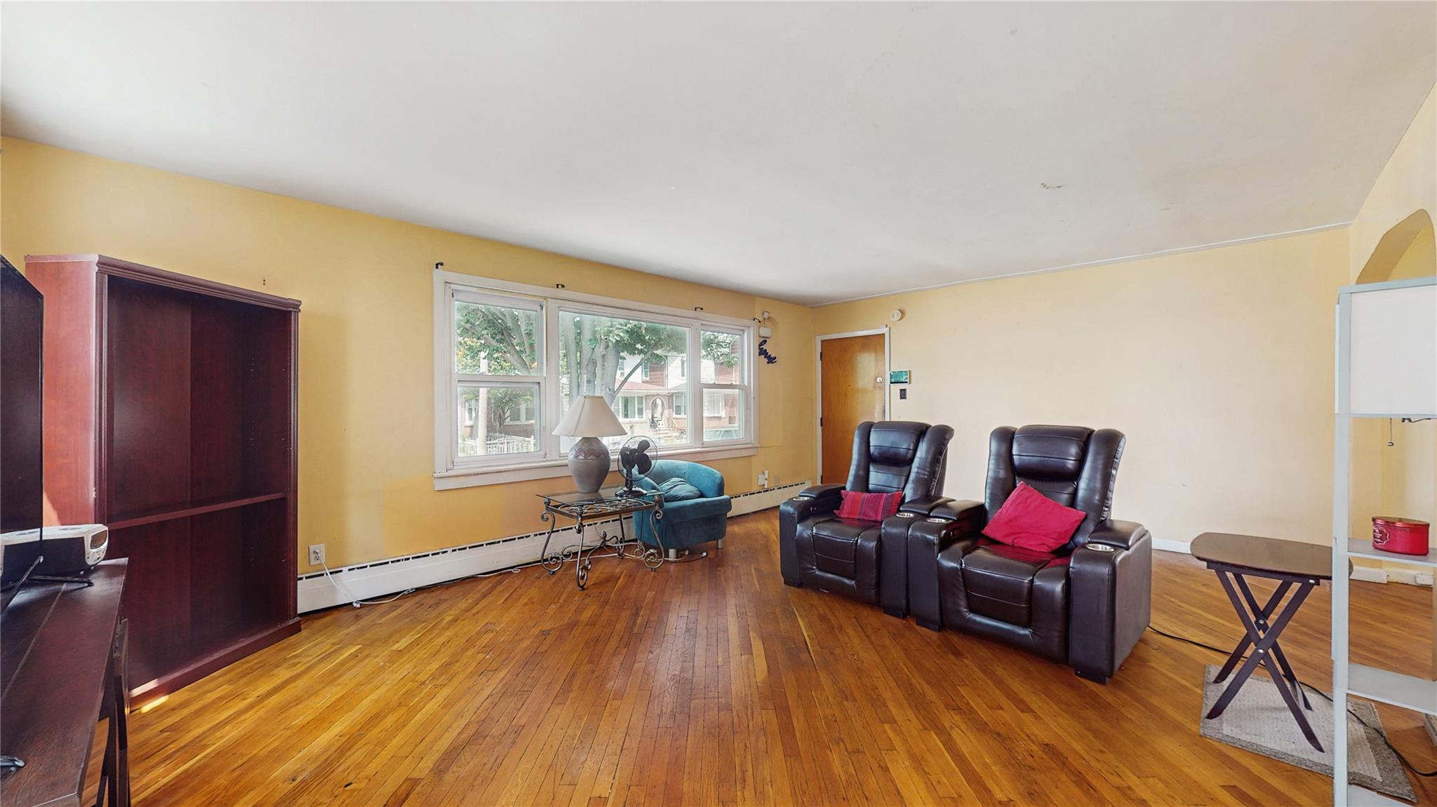 987 E 42nd Street, Brooklyn, NY 11210