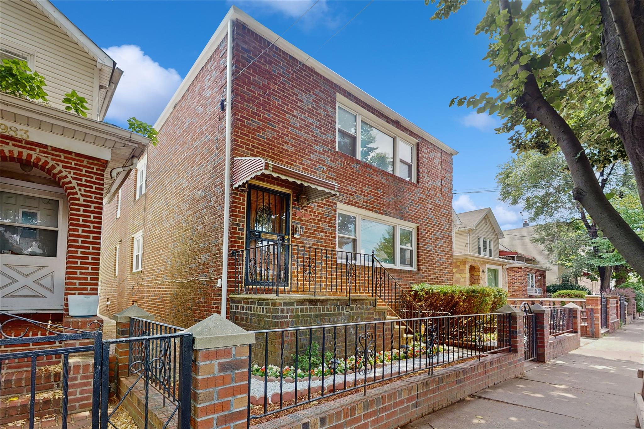 987 E 42nd Street, Brooklyn, NY 11210