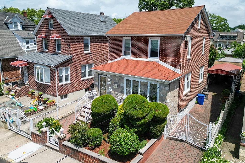3027 Murray Lane, Flushing, NY 11354