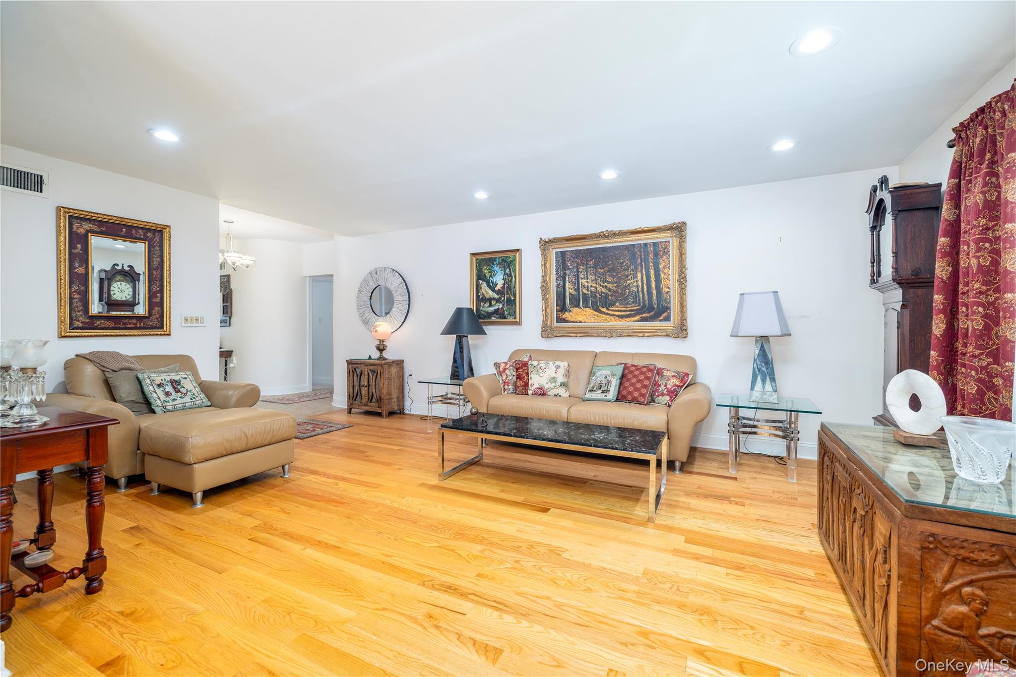 163 Mott Street, Oceanside, NY 11572