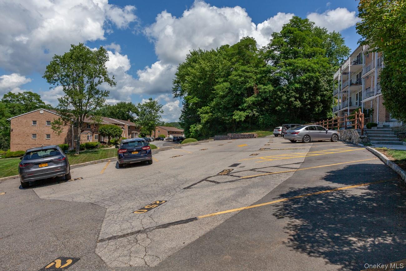 1840 Crompond Road # 7B8, Peekskill, NY 10566