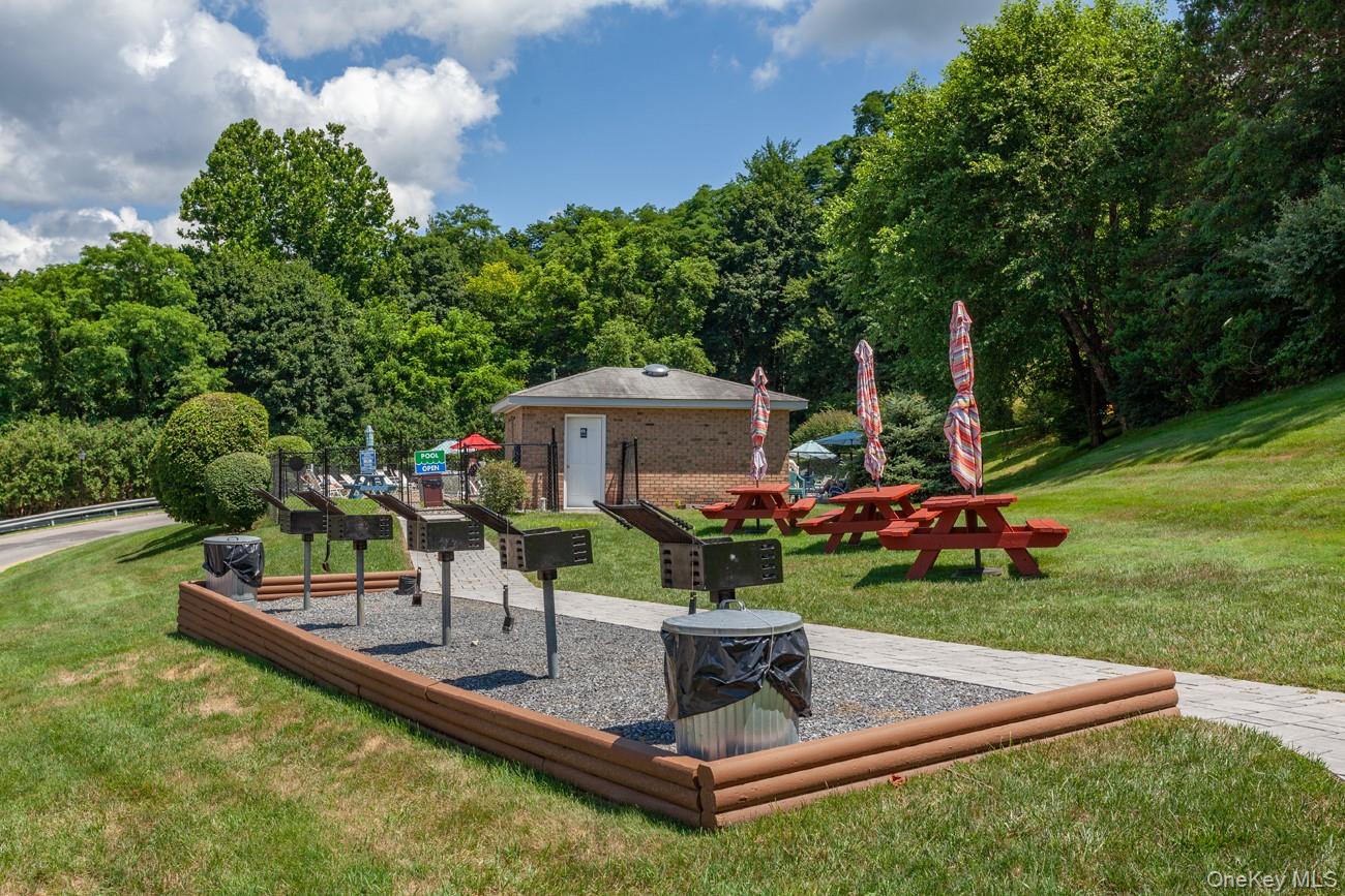 1840 Crompond Road # 7B8, Peekskill, NY 10566