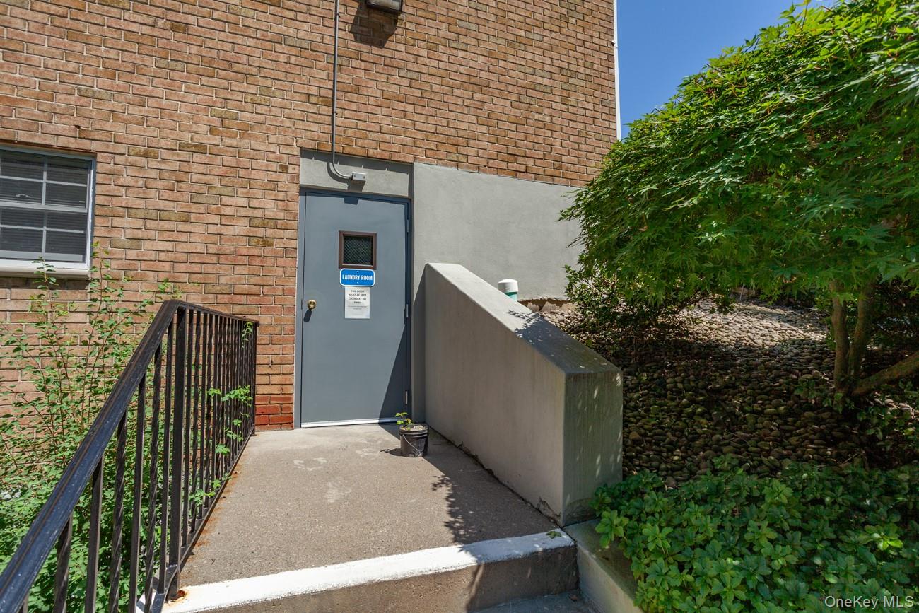 1840 Crompond Road # 7B8, Peekskill, NY 10566