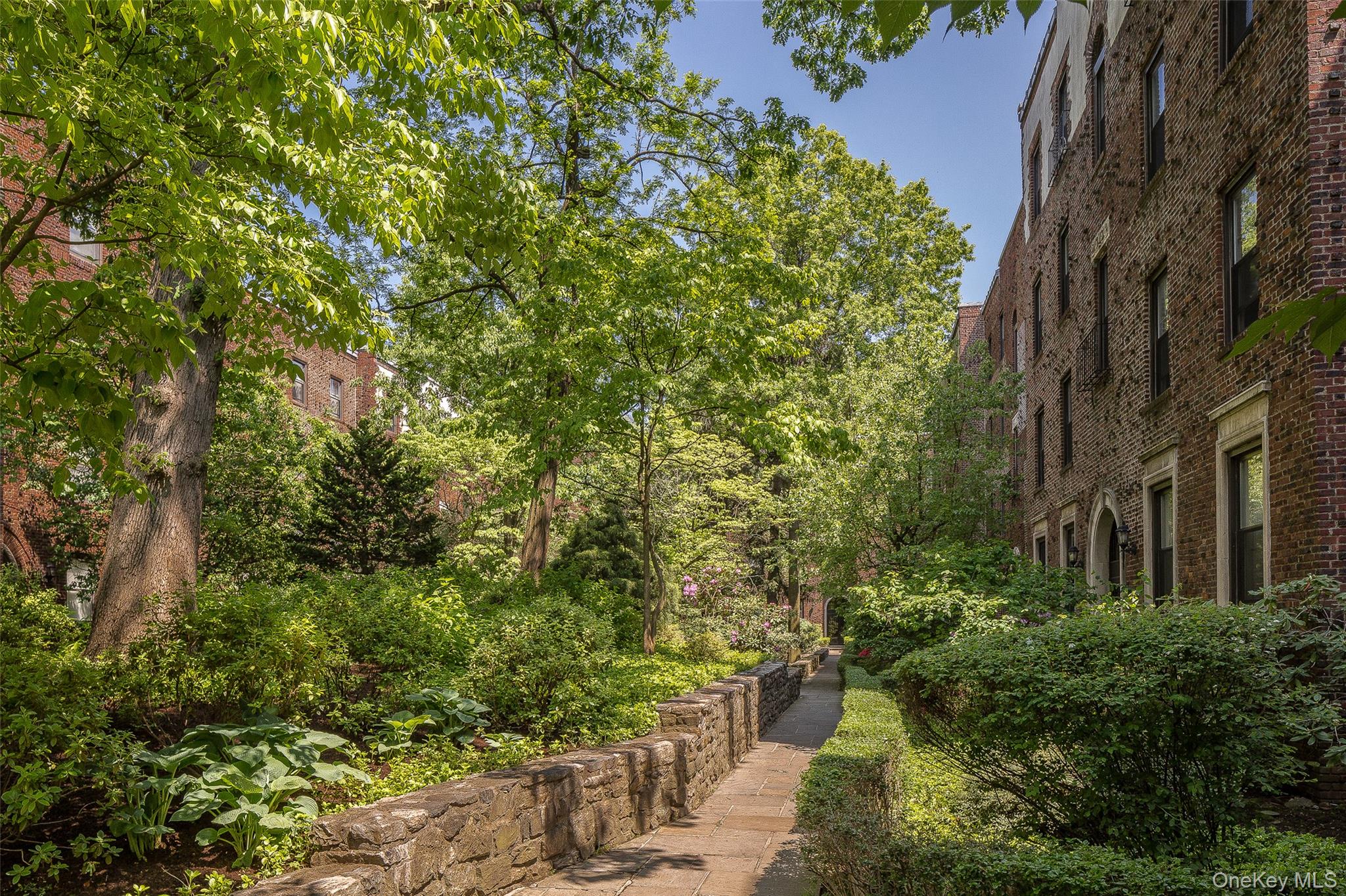 64 Sagamore Road # J1, Bronxville, NY 10708