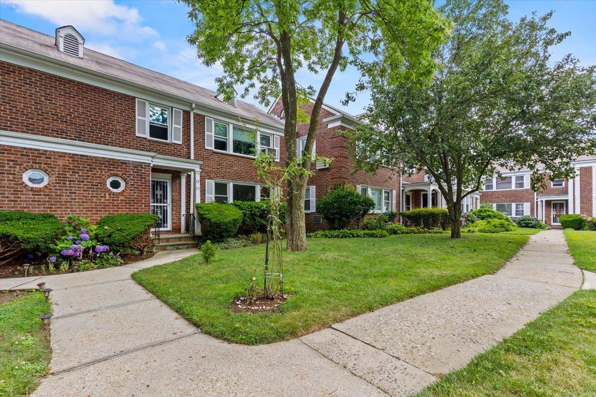 73 Lawrence Park Crescent # 73, Bronxville, NY 10708