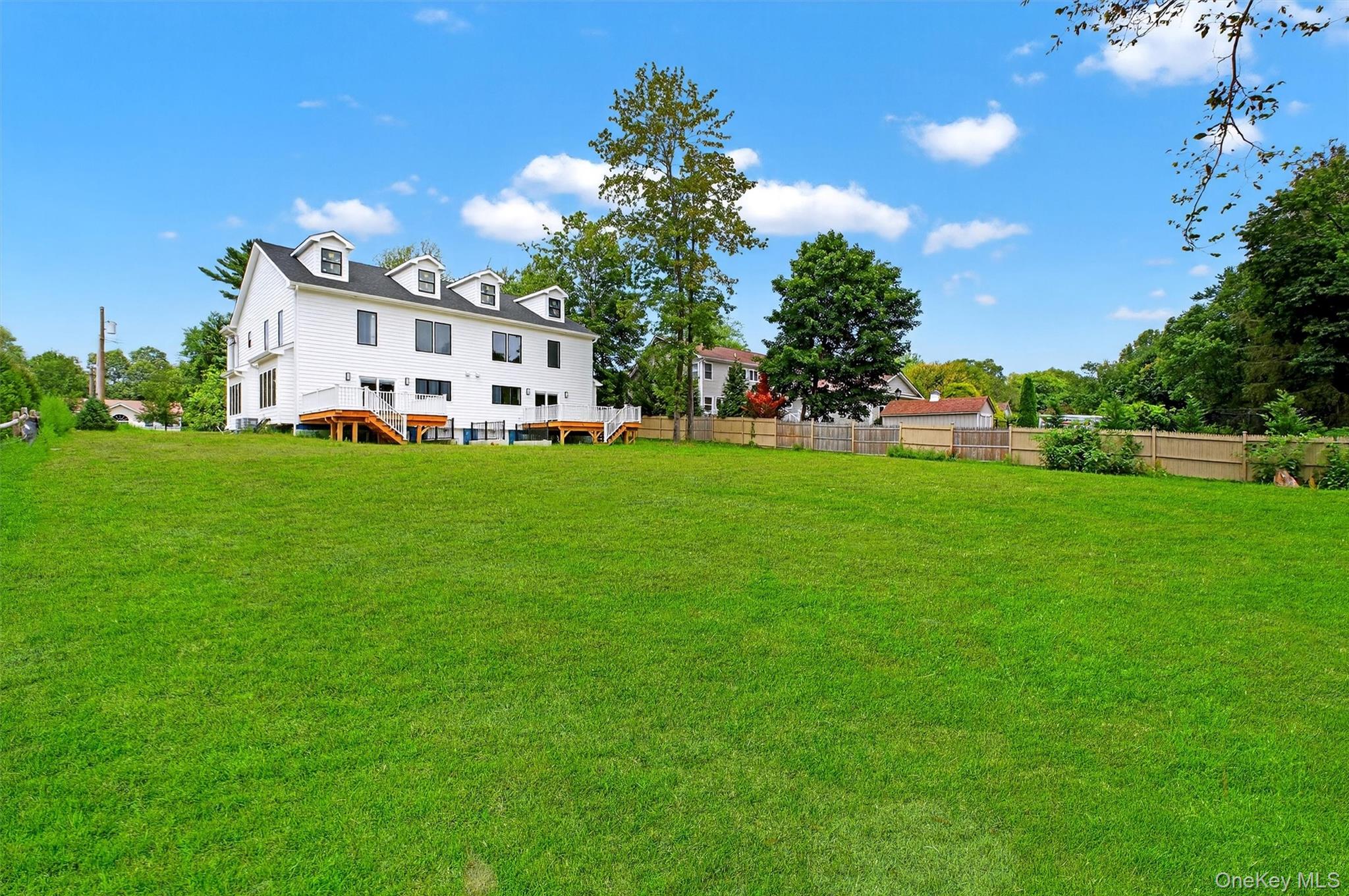 67 Paulding Lane, Crompond, NY 10517