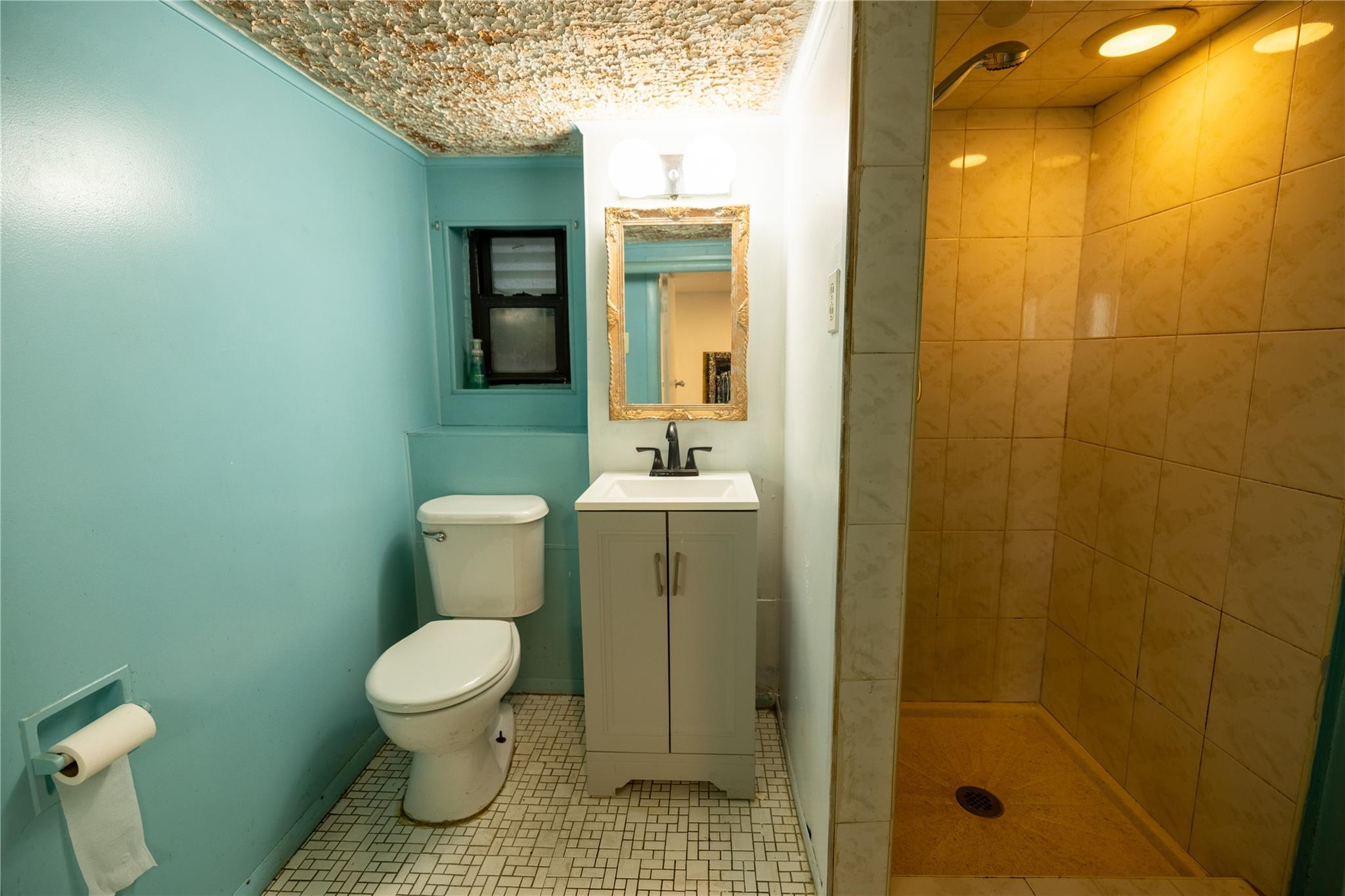 2941 Middletown Road, Bronx, NY 10461