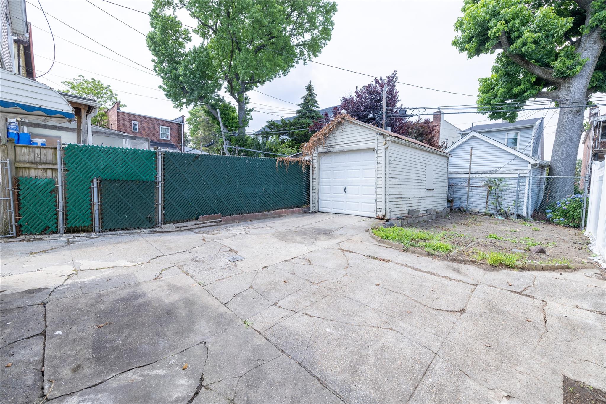 2941 Middletown Road, Bronx, NY 10461