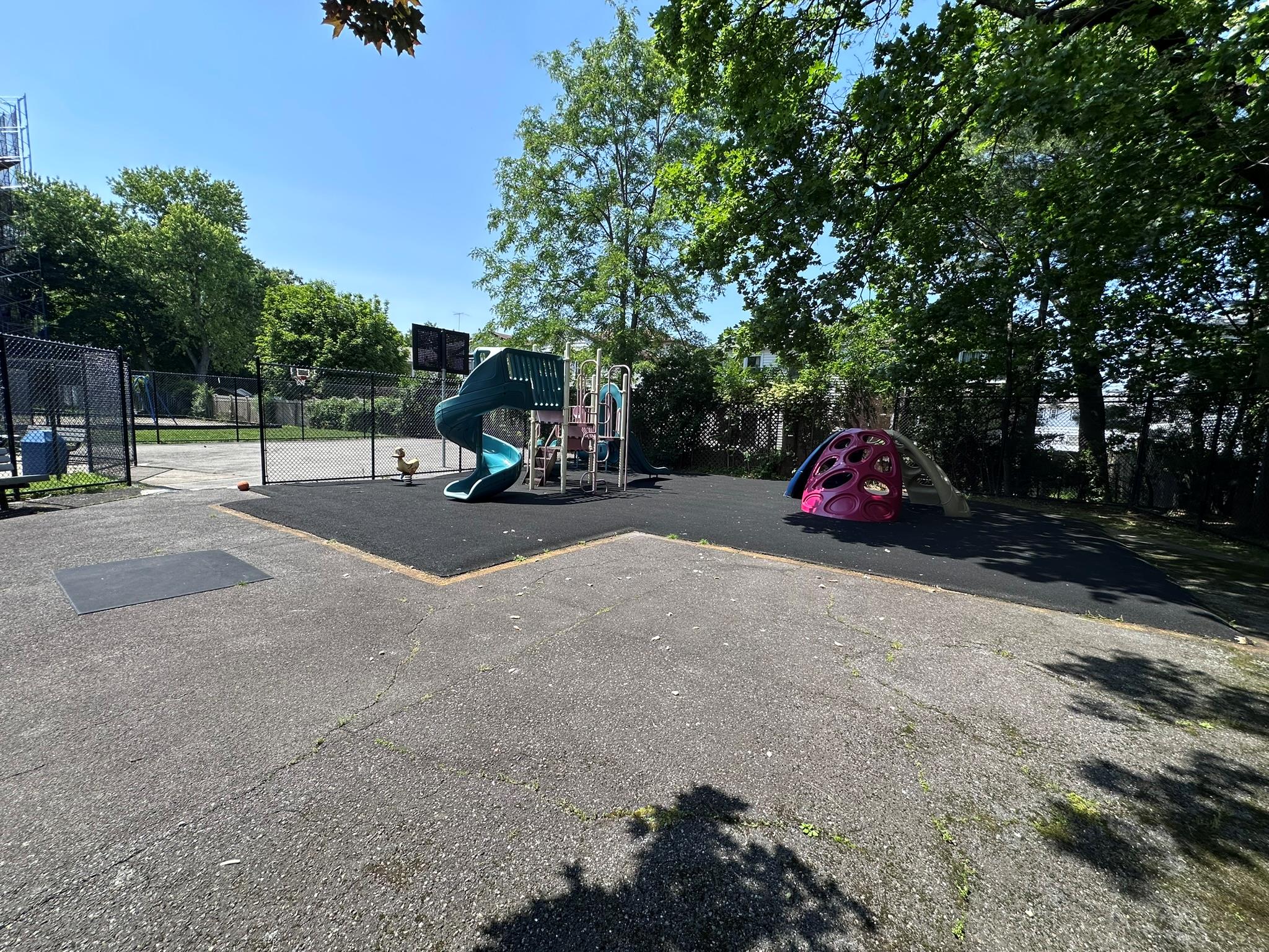 209-25 18th Avenue # 1C, Bayside, NY 11360