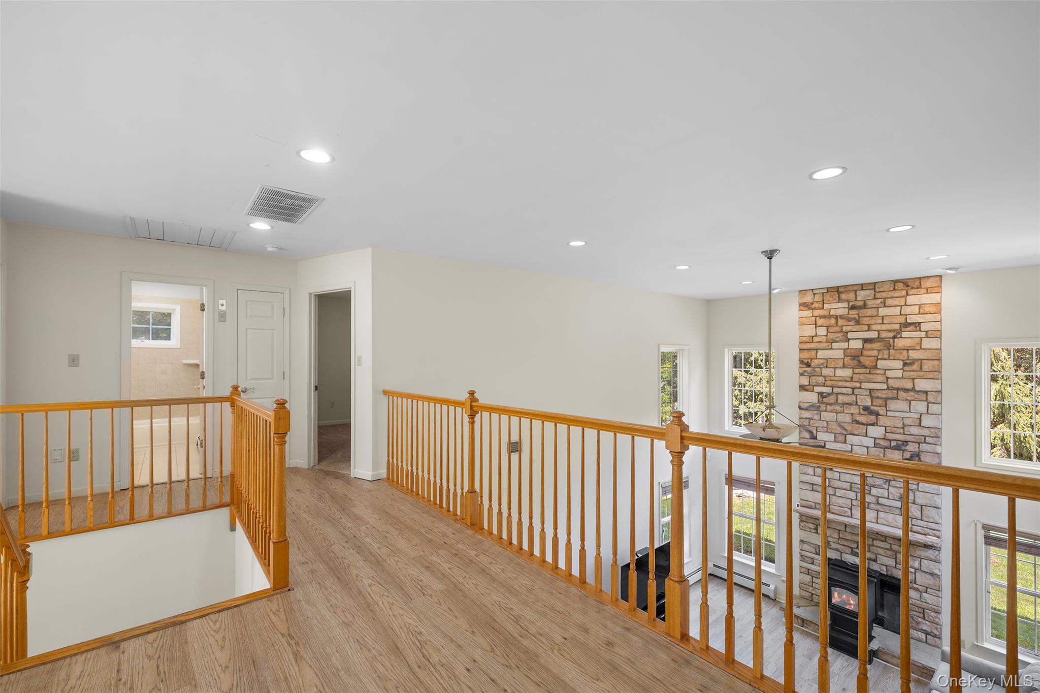 93 Elise Drive, Middletown, NY 10941