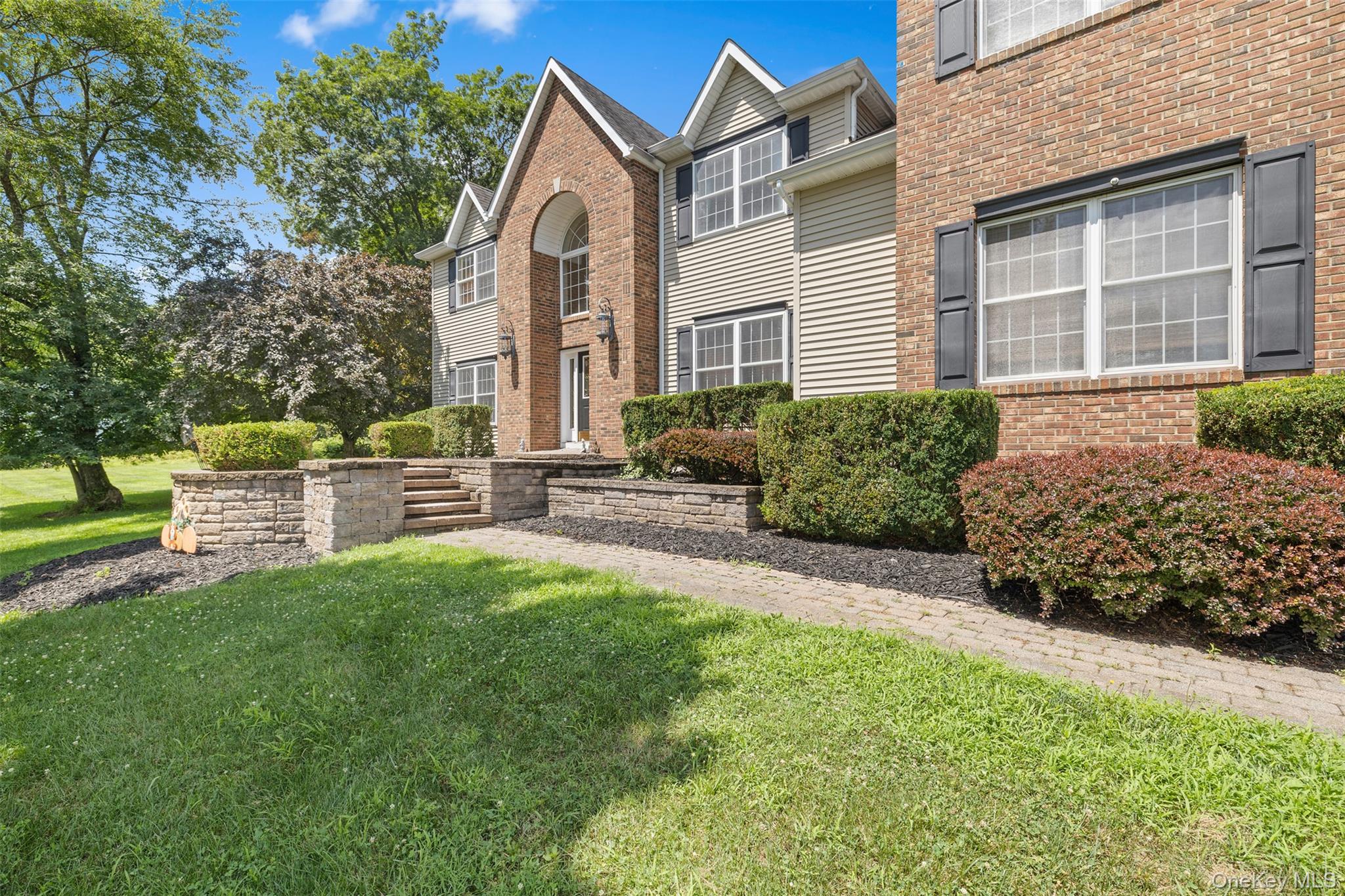 93 Elise Drive, Middletown, NY 10941