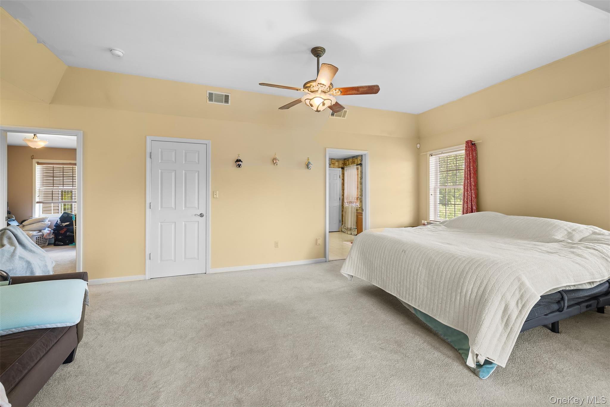 93 Elise Drive, Middletown, NY 10941