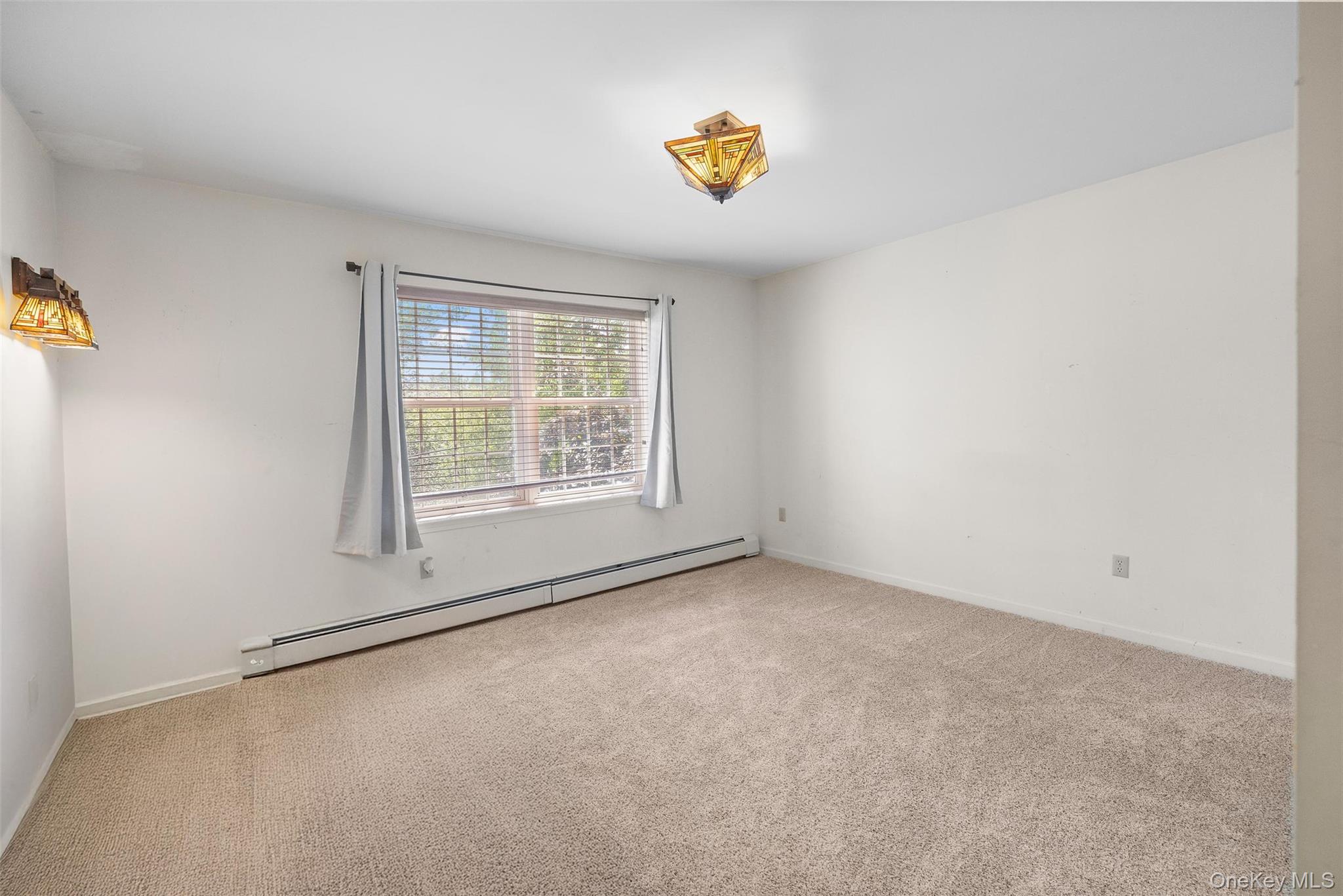 93 Elise Drive, Middletown, NY 10941