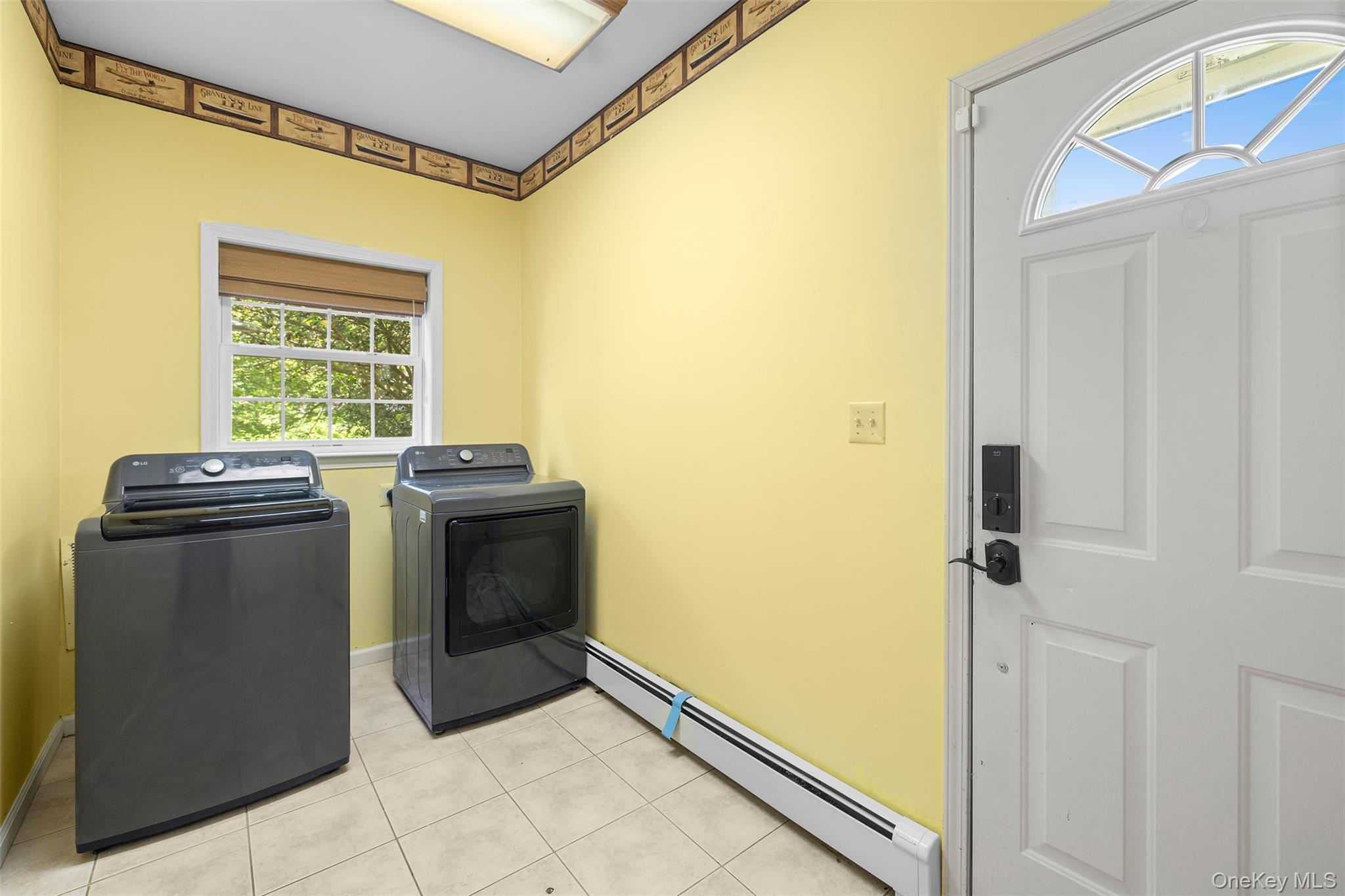 93 Elise Drive, Middletown, NY 10941