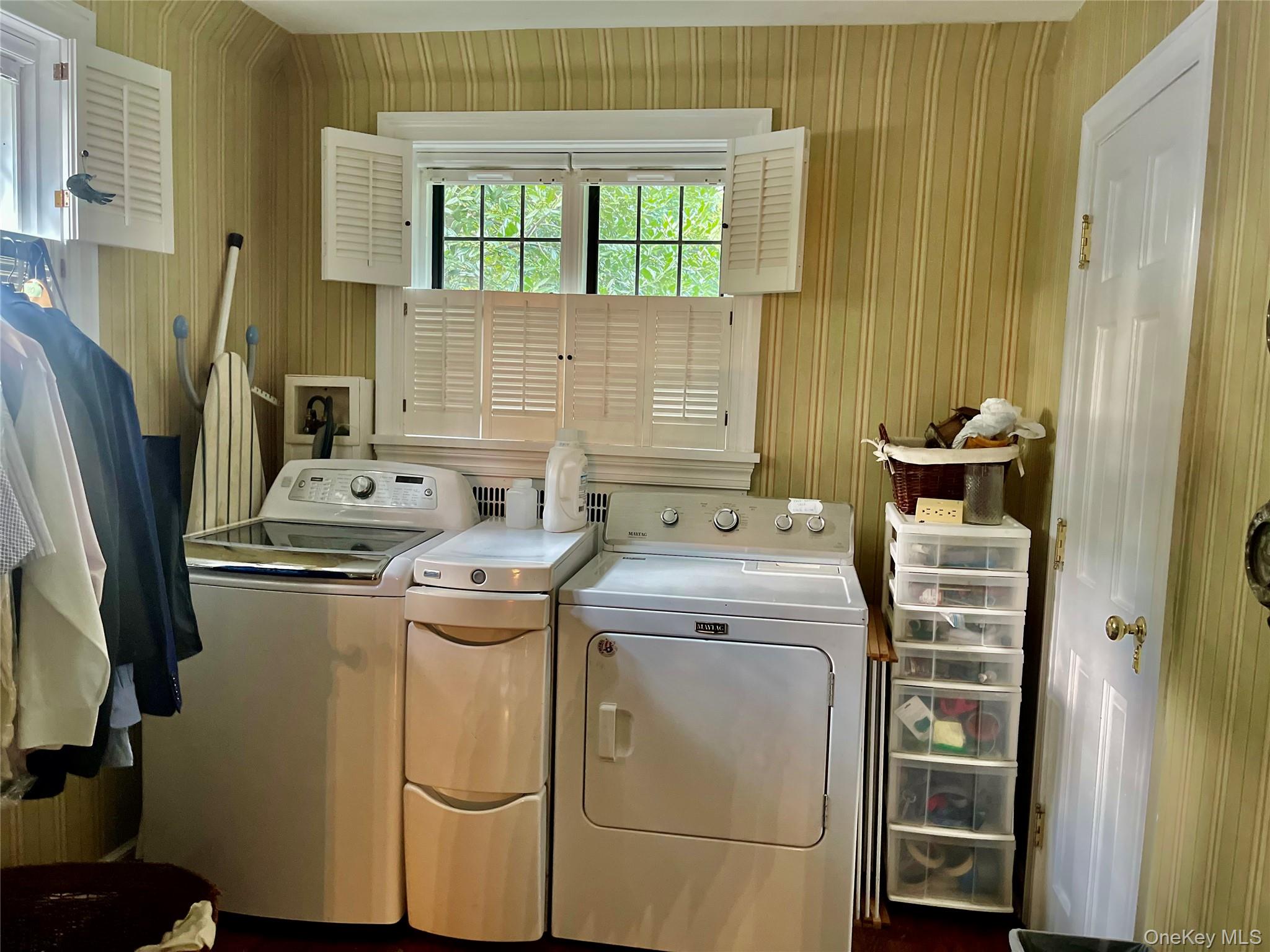 118 Highland Road, Glen Cove, NY 11542