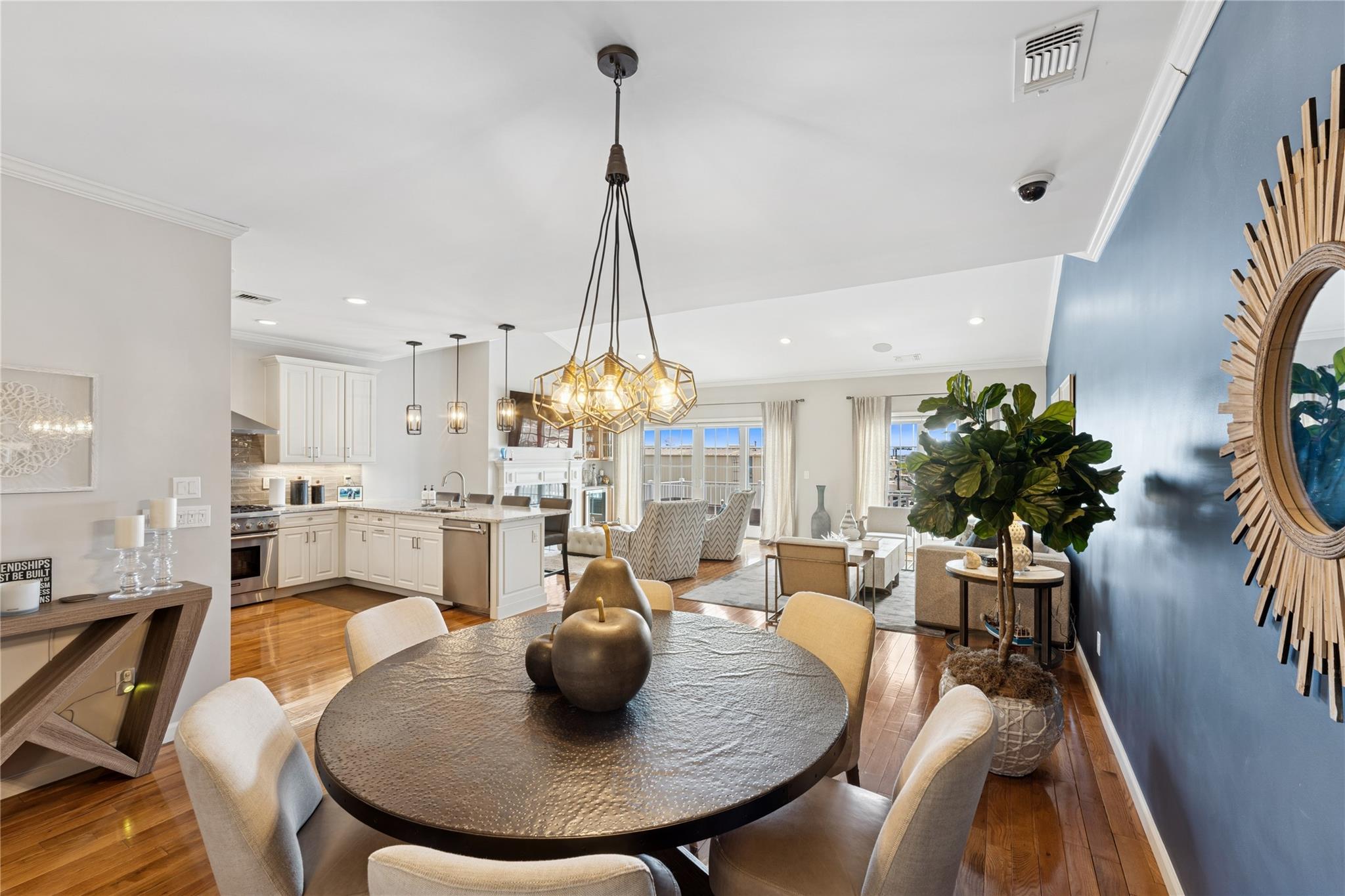 43 Ocean Watch, Freeport, NY 11520